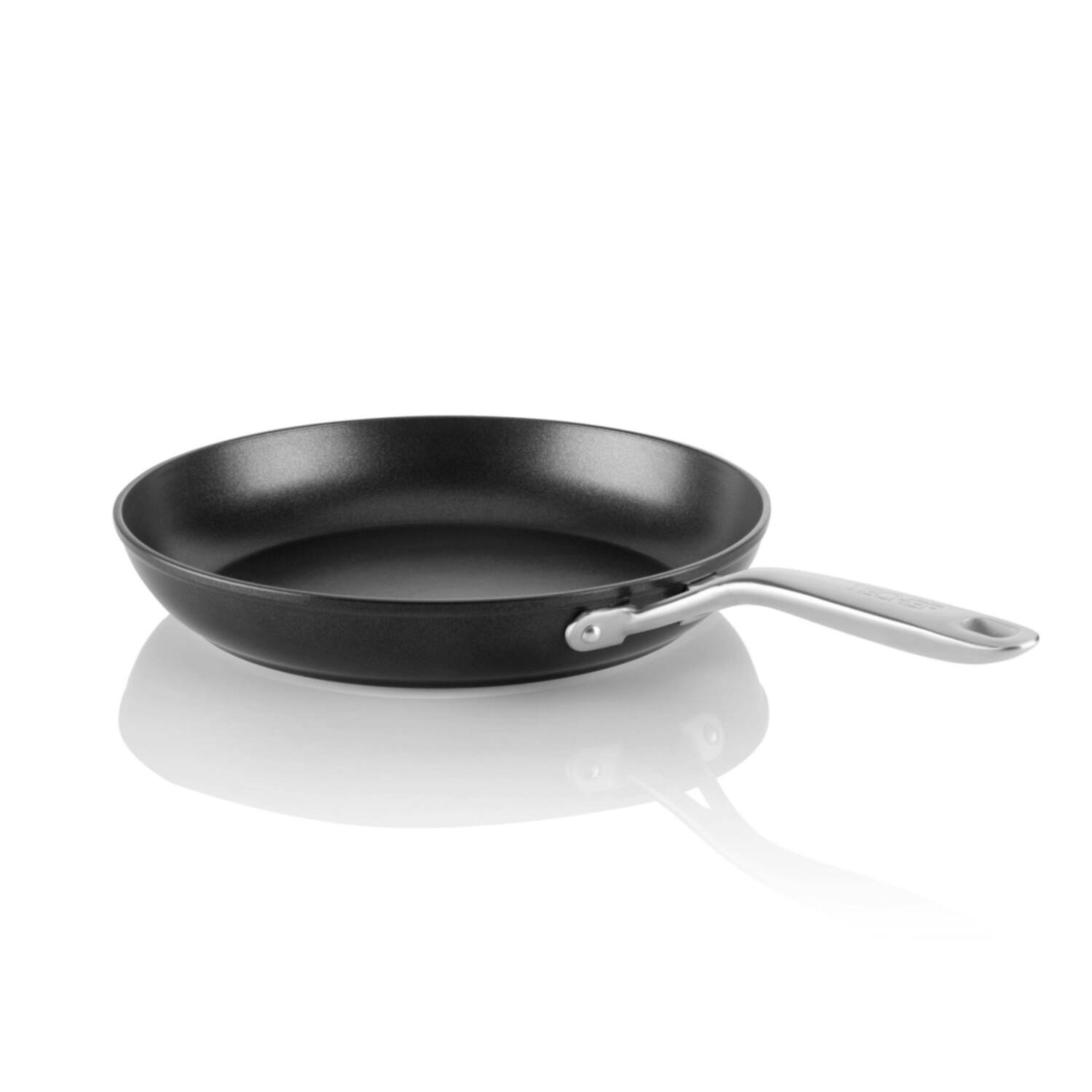 TECHEF - Onyx Collection - 10 Inch Frying Pan - Black