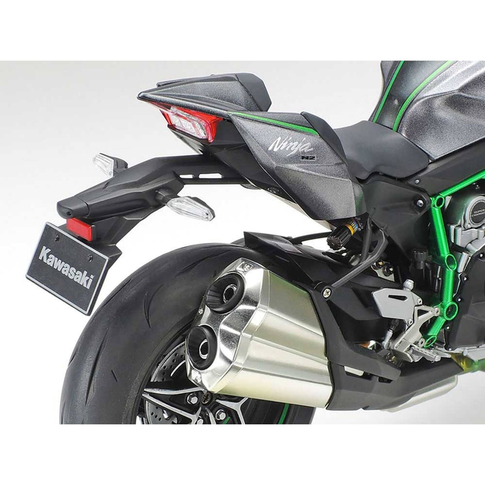 Ninja H2  
Kawasaki