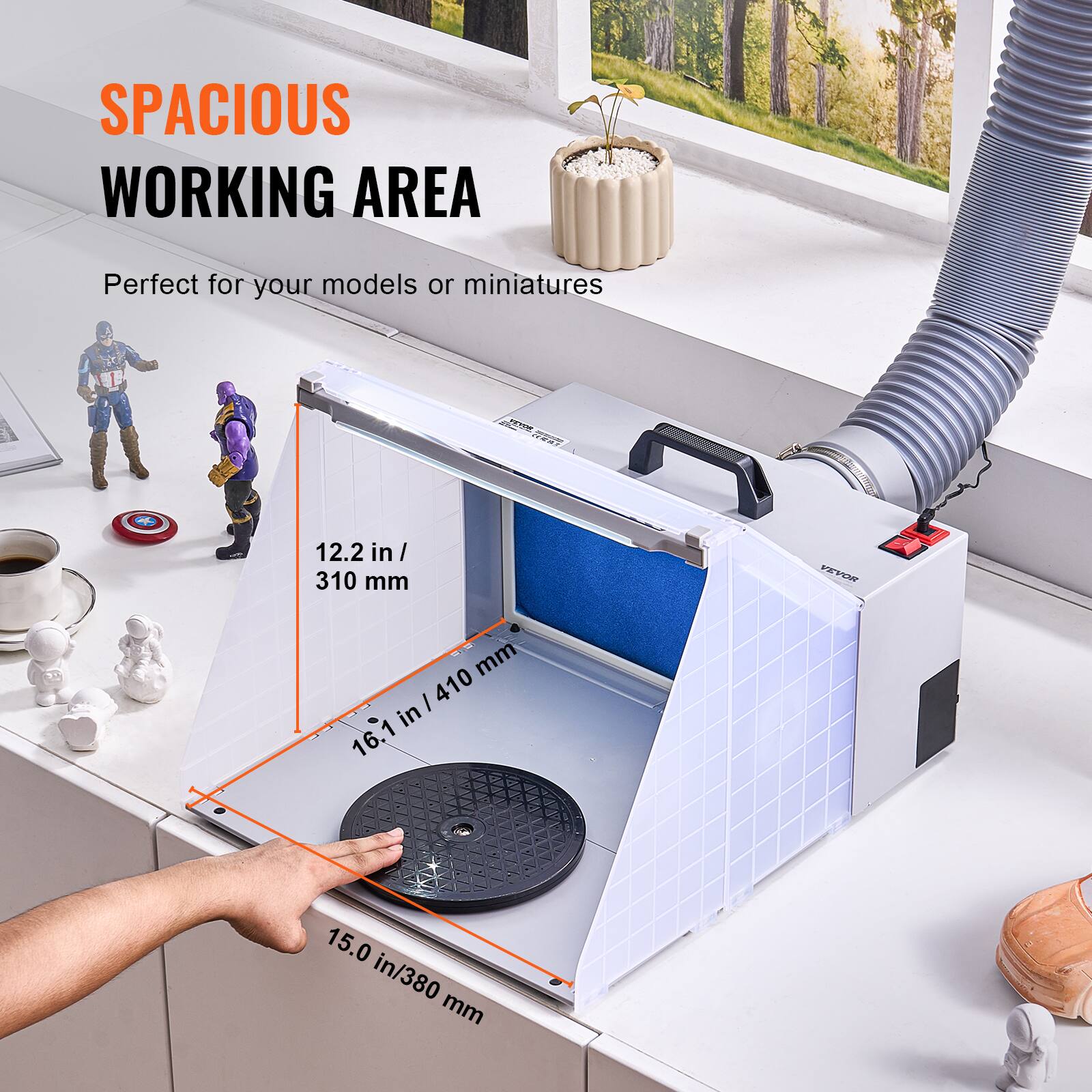 SPACIOUS WORKING AREA  
Perfect for your models or miniatures  
- 12.2 in / 310 mm  
- 16.1 in / 410 mm  
- 15.0 in / 380 mm