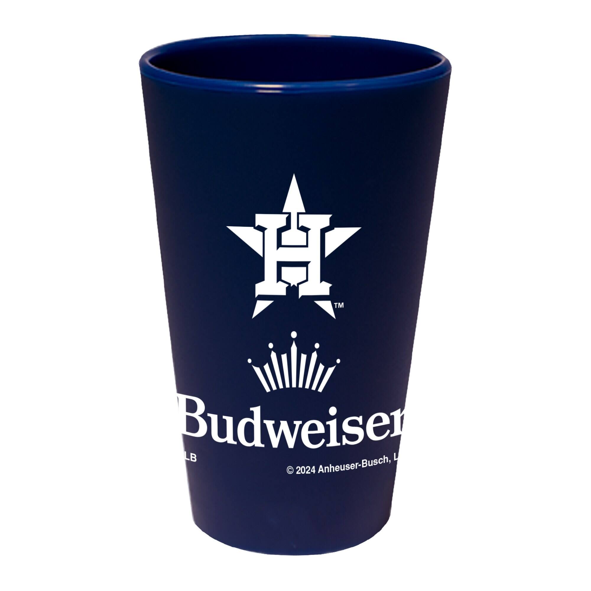 H  
Budweiser  
© 2024 Anheuser-Busch, L  
LB