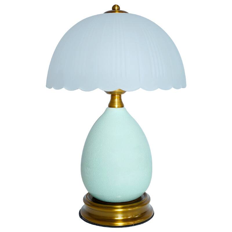 Front. Cluzine - Sophisticated Bedroom Bedside Table Lamp, Nordic Retro Ice Crackle Craft Ambient Lamp.