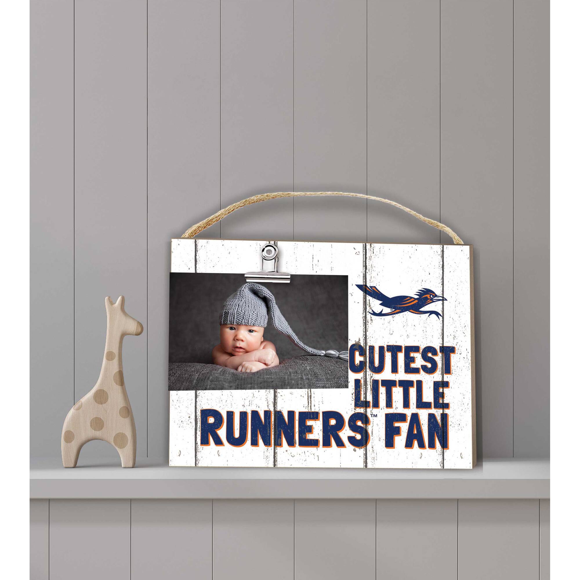 CUTEST LITTLE RUNNERS FAN