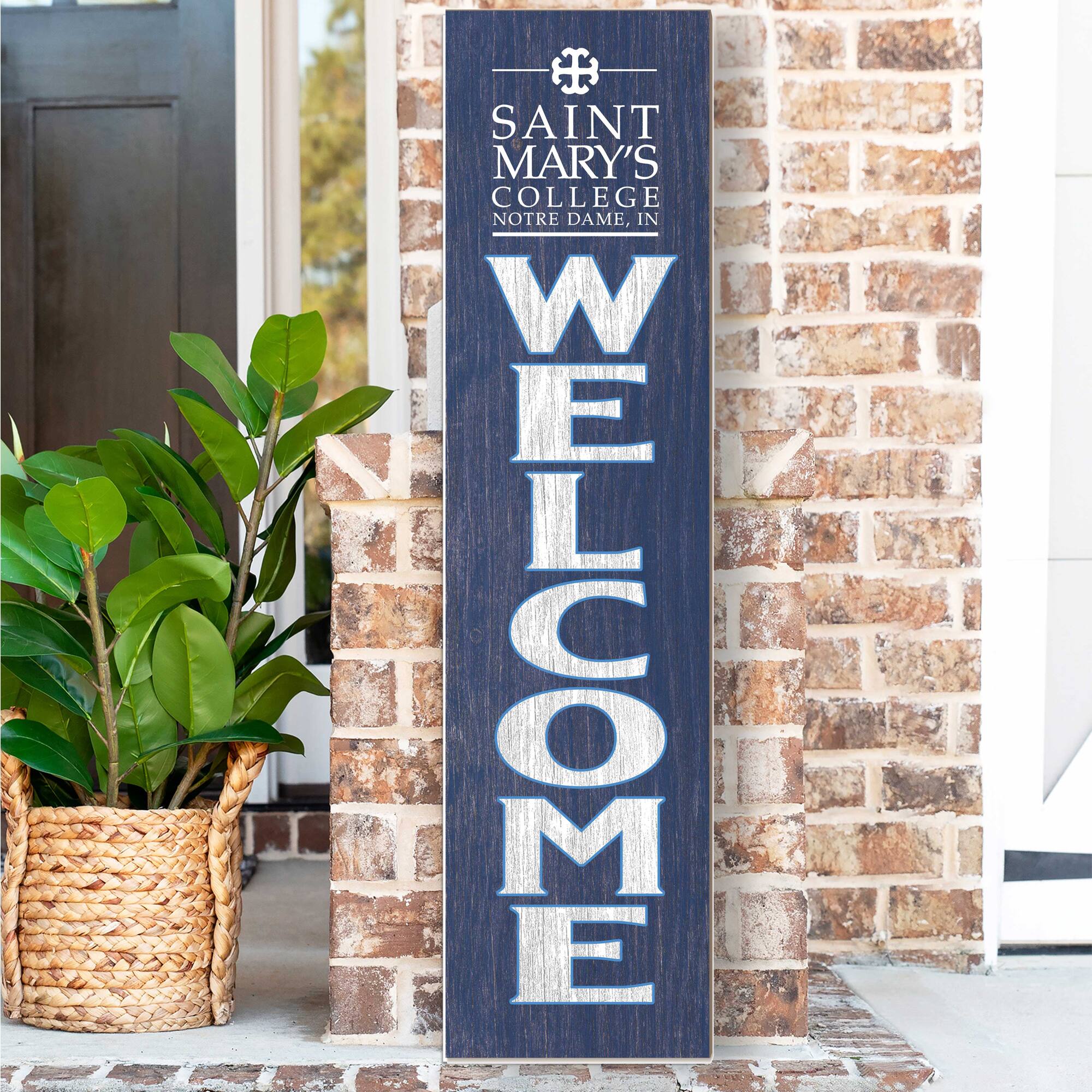 SAINT MARY'S COLLEGE  
NOTRE DAME, IN  
WELCOME