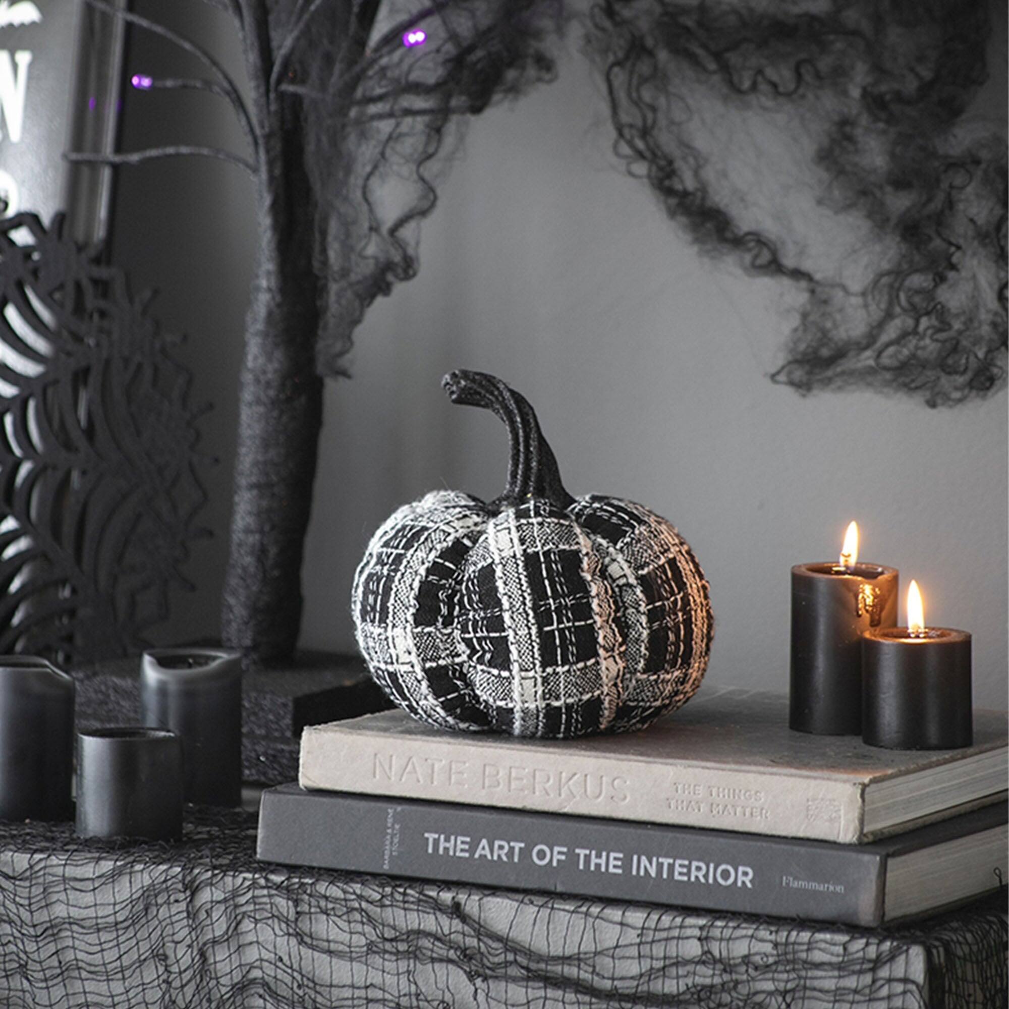 Nate Berkus  
The Things That Matter  
The Art of the Interior  
Flammarion