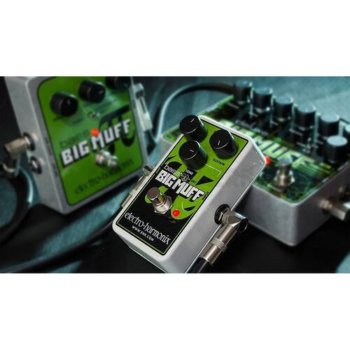 Sure, here is the corrected and grouped text:

- BIG MUFF
- BIG MUFF
- electro-harmonix
- electro-harmonix.com