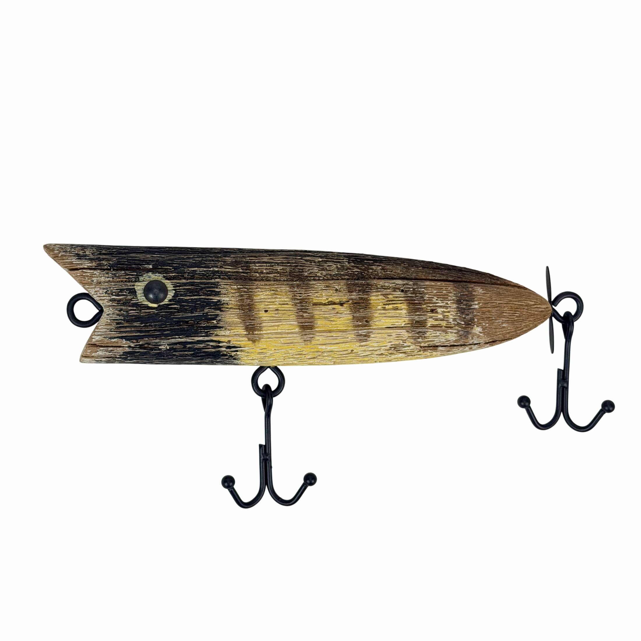 Front. Zeckos - Fishing Lure Decorative Wall Sculpture Distressed Wood Metal 12.5 Inch - Multicolored.