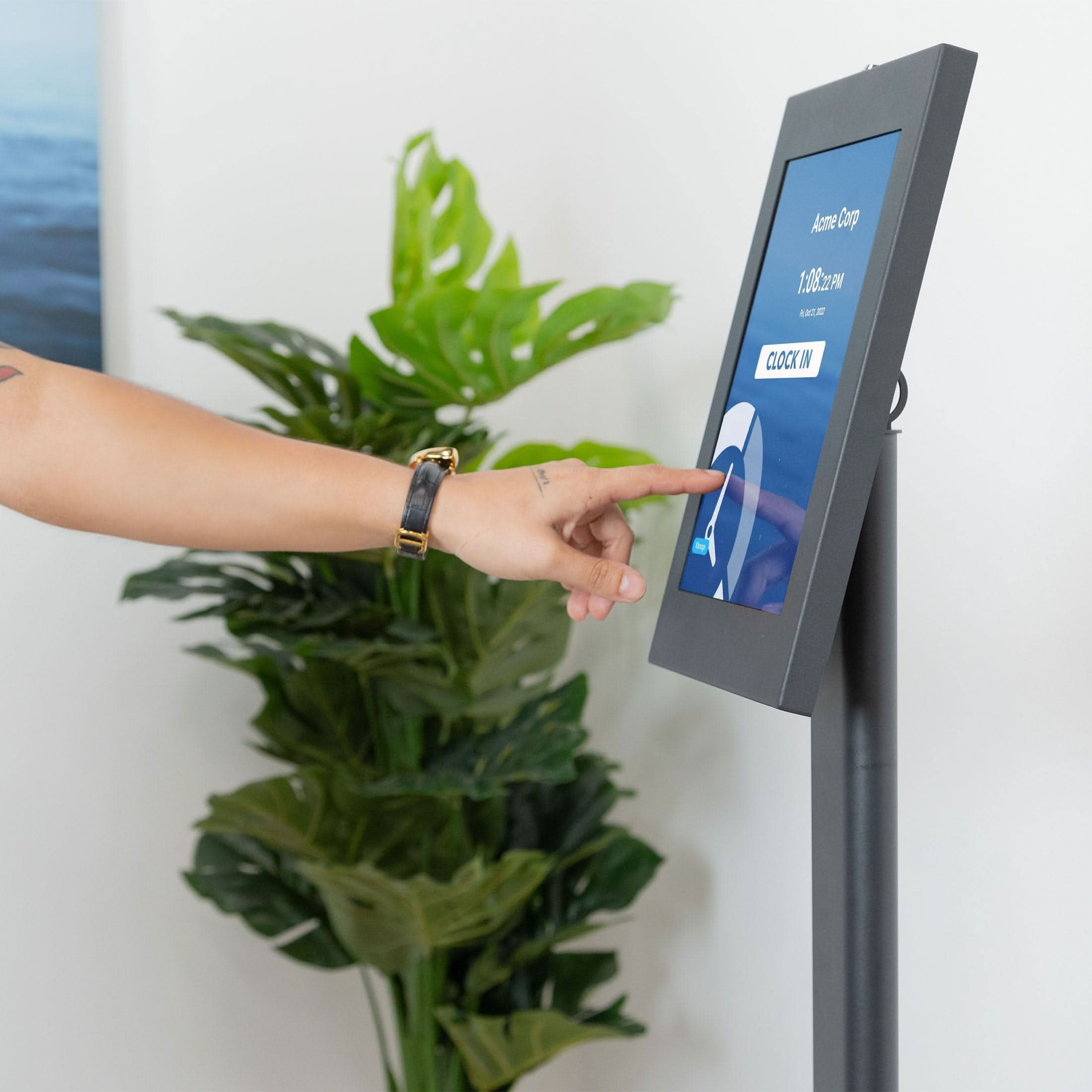 Ace Corp  
1:08:22 PM  
CLOCK IN