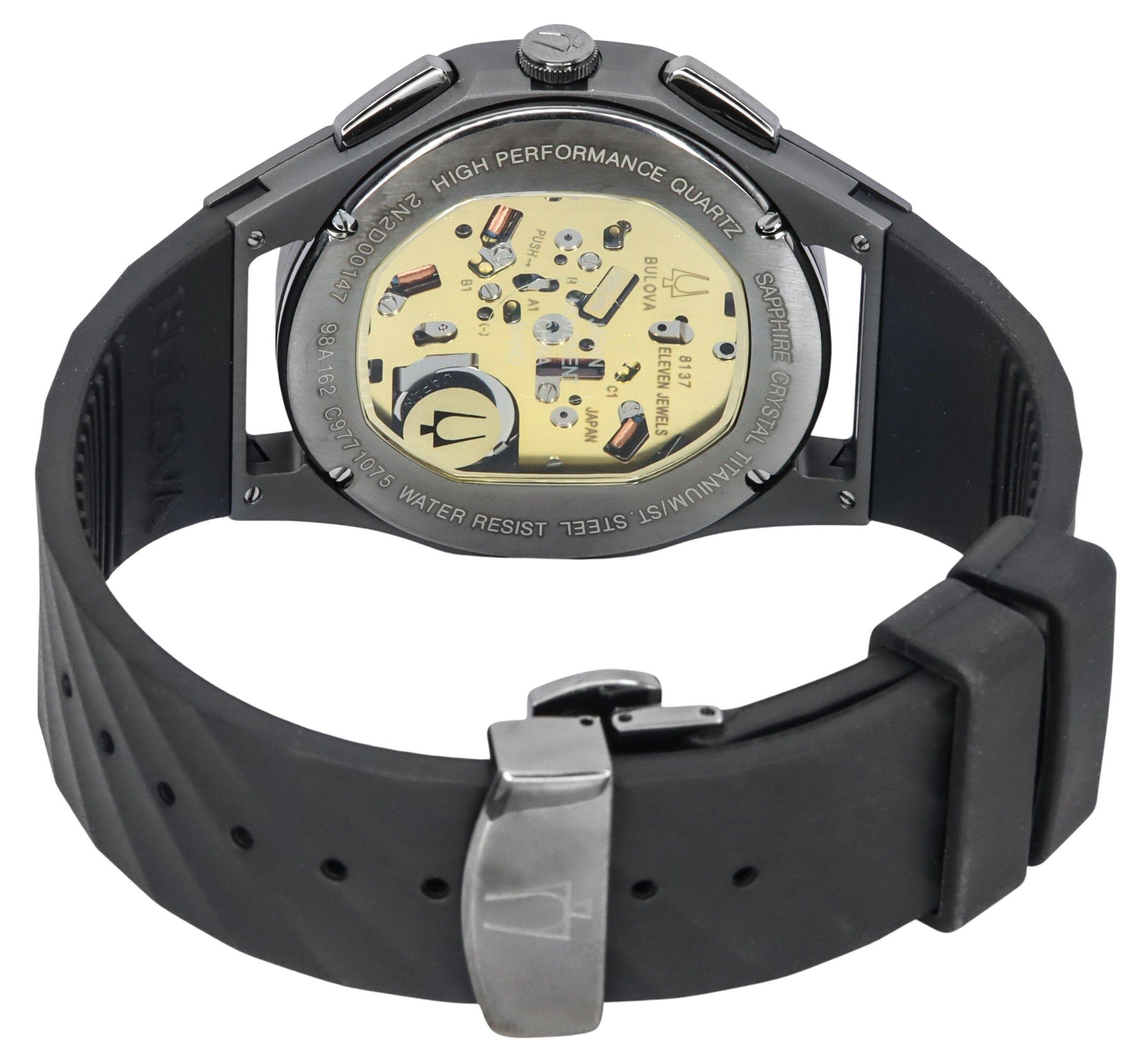 BULOVA HIGH PERFORMANCE QUARTZ  
SAPPHIRE CRYSTAL  
JAPAN JEWELS  
WATER RESIST  
TITANIUM/STAINLESS STEEL  
98A162  
ELEVEN  
8137  
C977  
1075