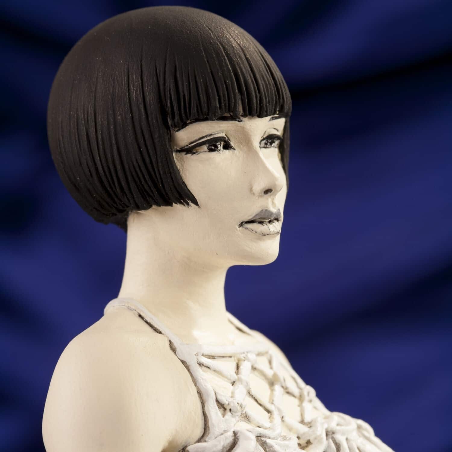 PopMarket - Infinite Statue - Guido Crepax - Valentina Statue - Collectibles - Multicolor price history on PriceWatchPro