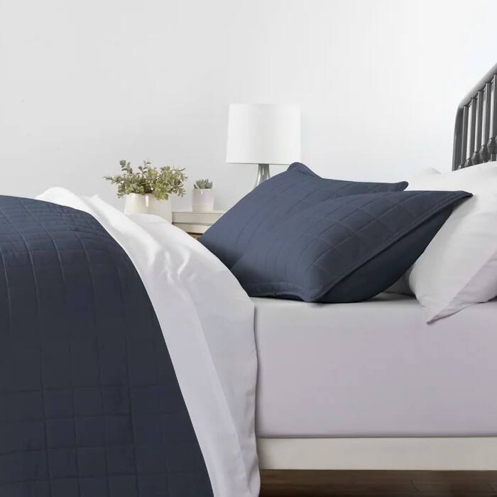 Angle. Hivvago - 3 Piece Microfiber Farmhouse Coverlet Bedspread Set Navy, Full/Queen - Navy.