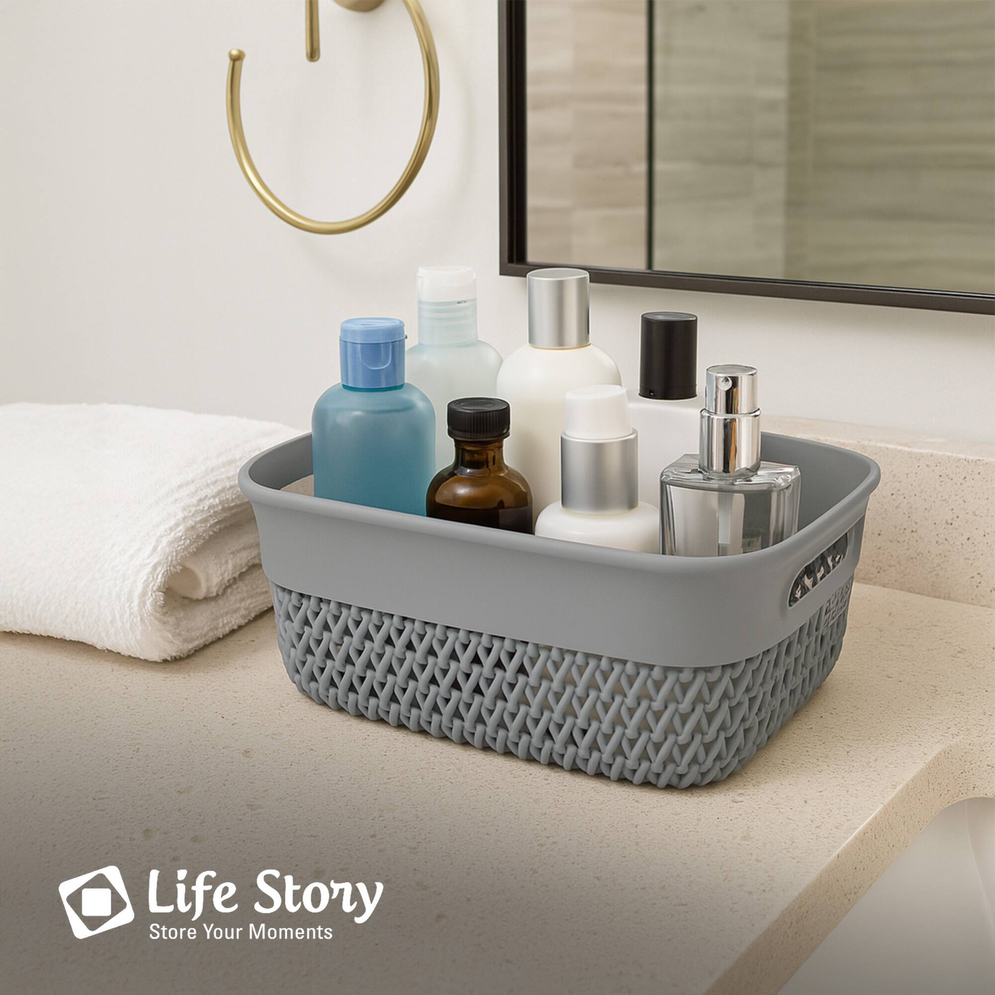 Life Story  
Store Your Moments