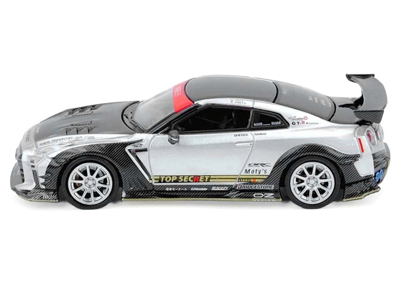www.topsecret-jpn.com  
NEXD  
GRIDE  
GT-R  
TOLESS  
TOP SECRET  
Lonst  
E  
Moty's  
HMIE  
BRIDGESTONE  
OZ