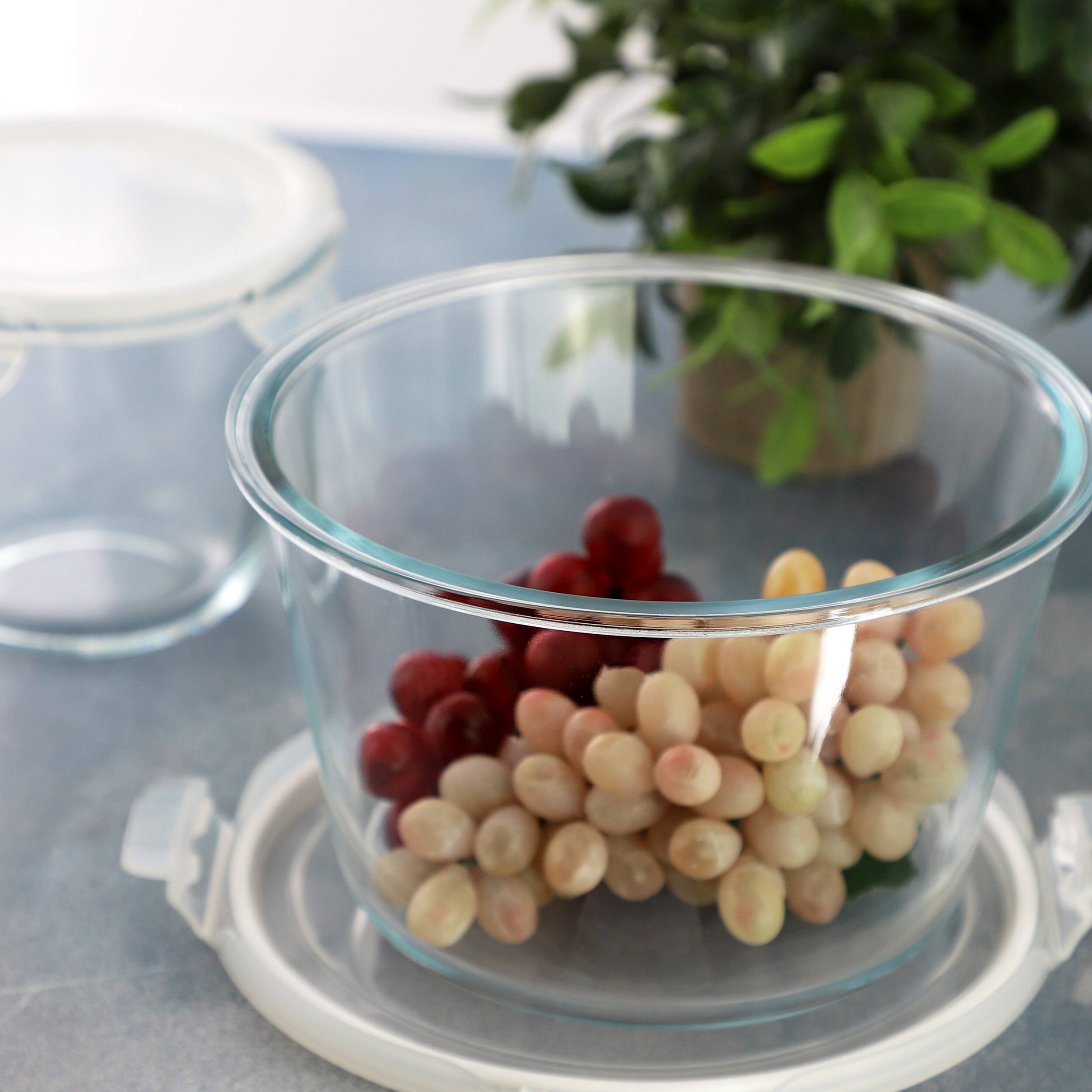 Alt View 2. Gibson - Gibson Home House Specials 4 Piece Borosilicate Glass Round Storage Container Set with Snap Lids - Clear.