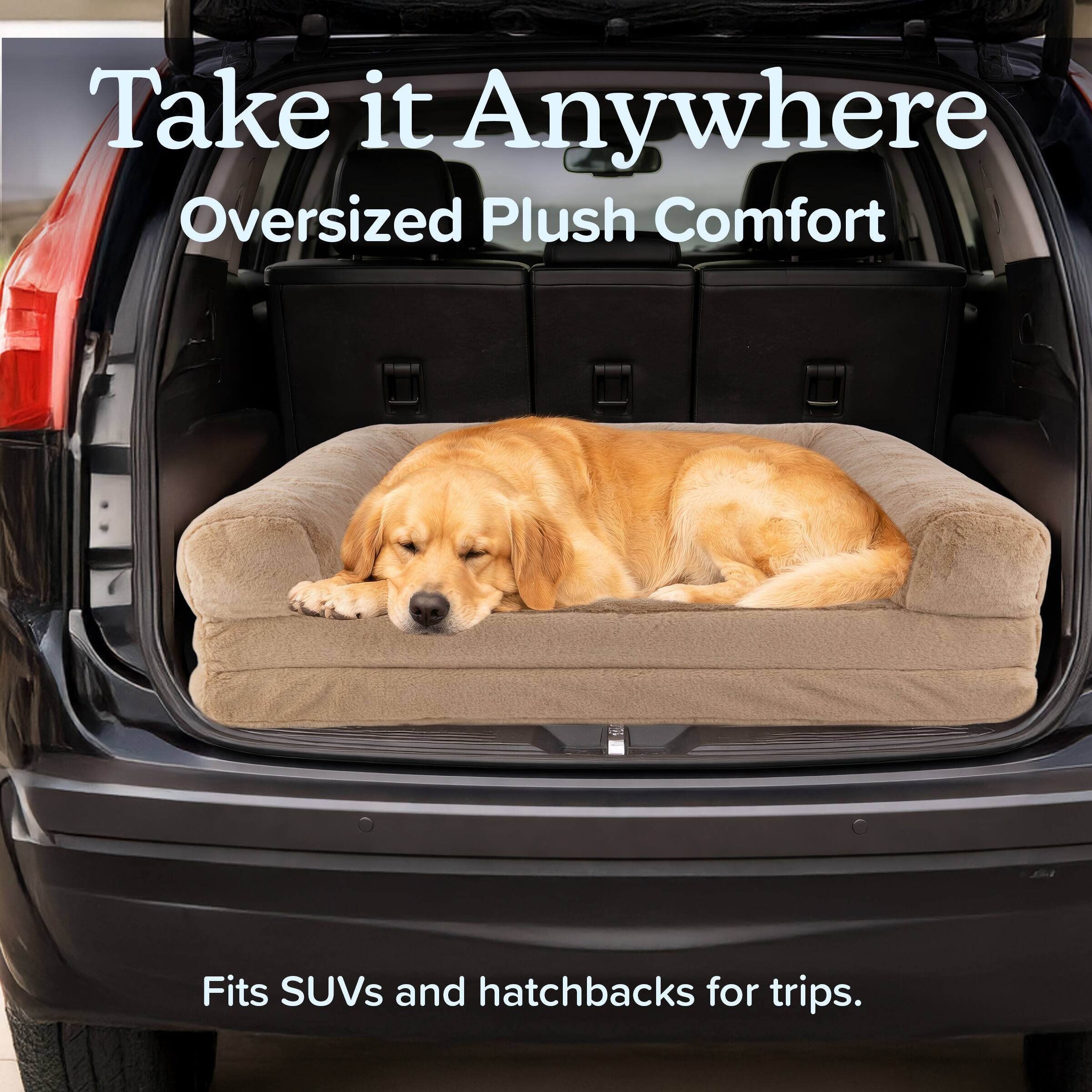 Take it Anywhere  
Oversized Plush Comfort  
Fits SUVs and hatchbacks for trips.