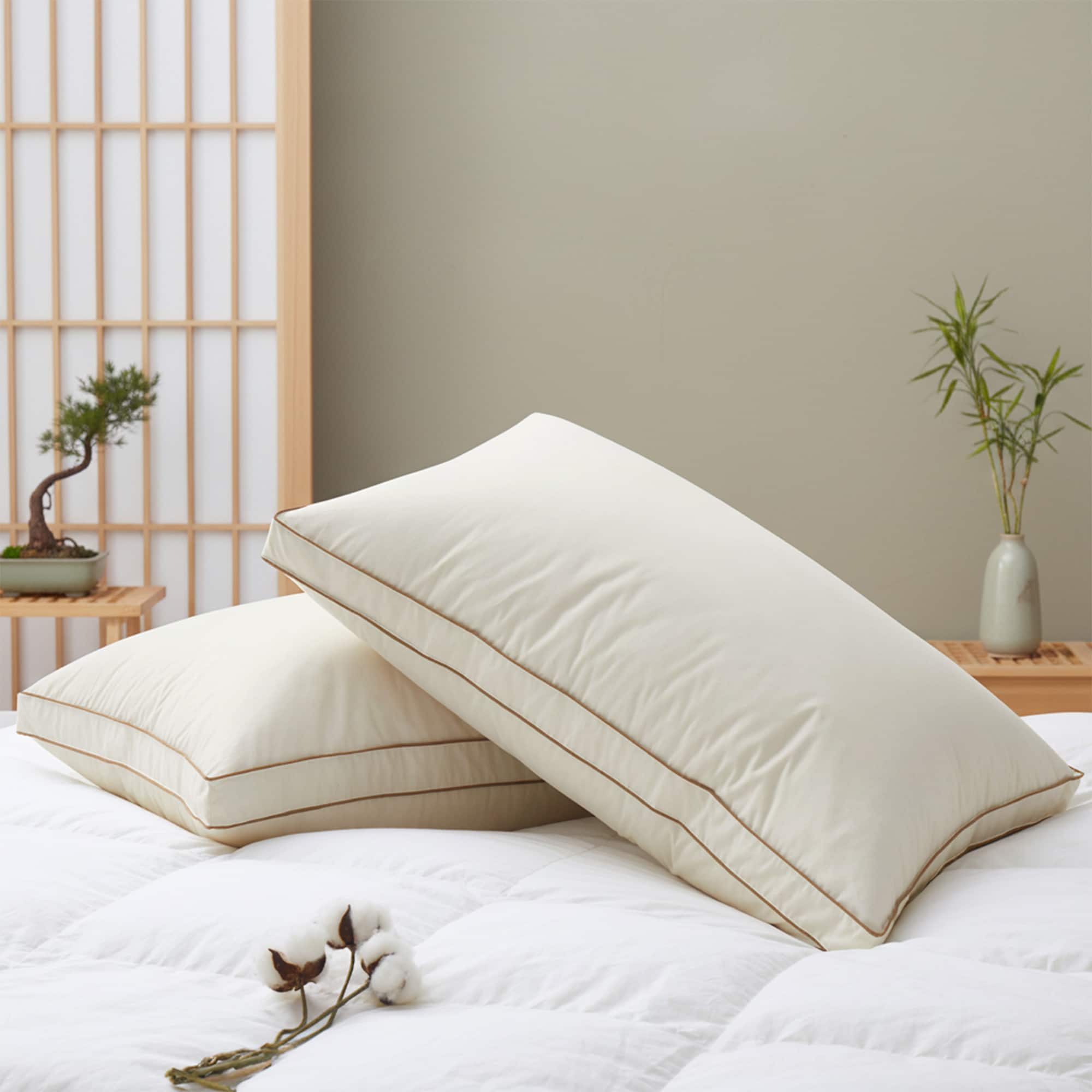 Puredown - 300TC Organic Cotton Down Feather Bed Pillow Made in Japan, Queen - Gusseted