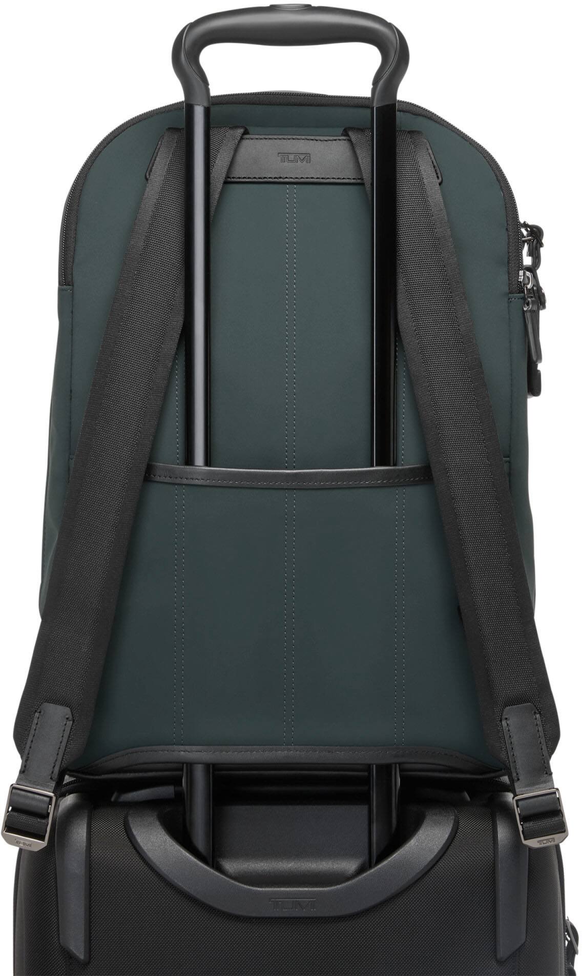 TUMI