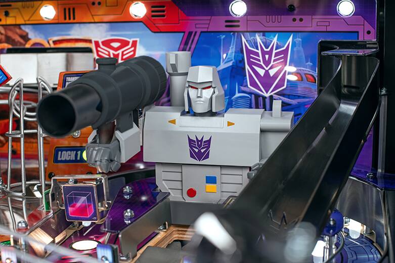TRANSFORMERS
LOCK 1