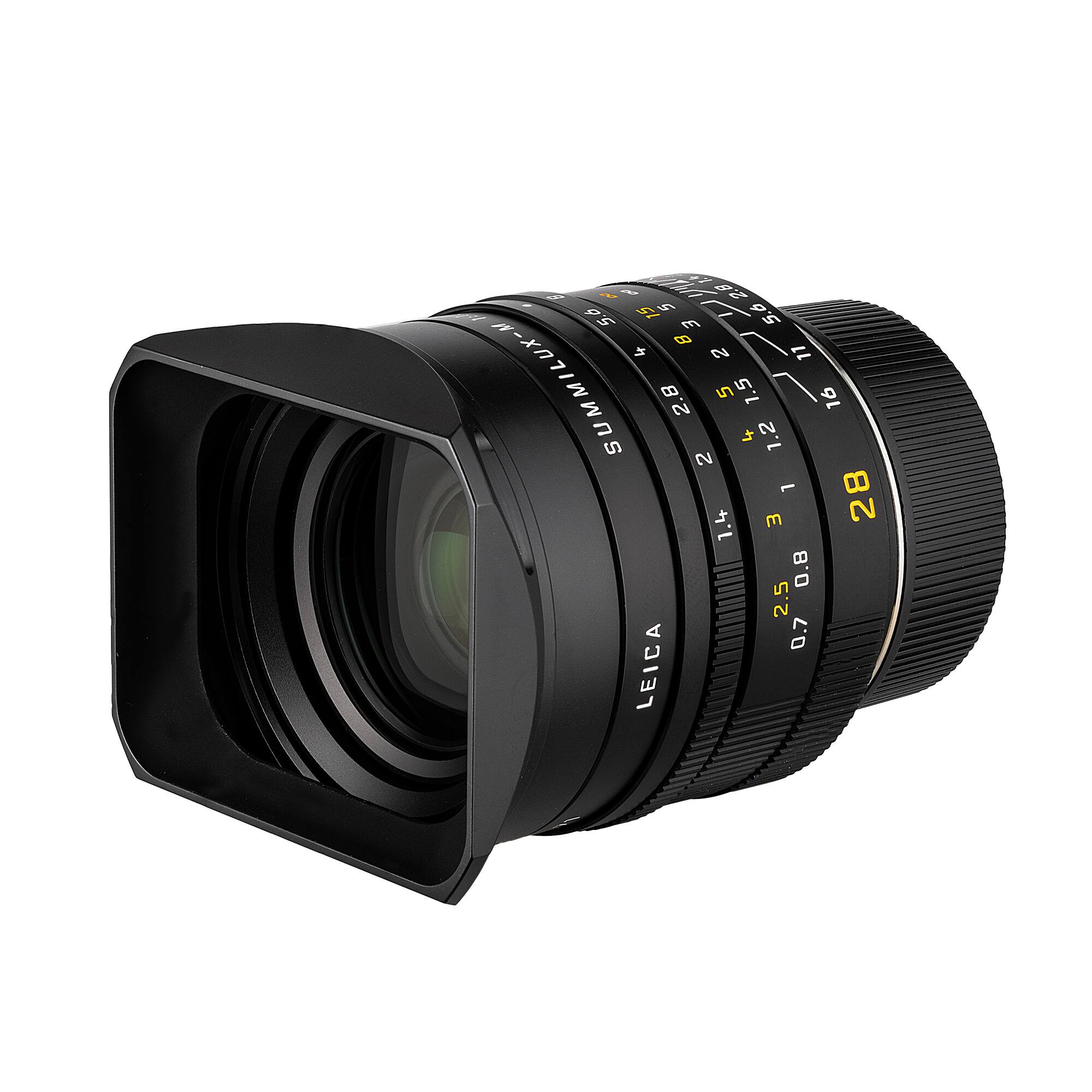 Bundle Leica Summilux M 28mm f/1.4 ASPH. Lens (Black) Professional