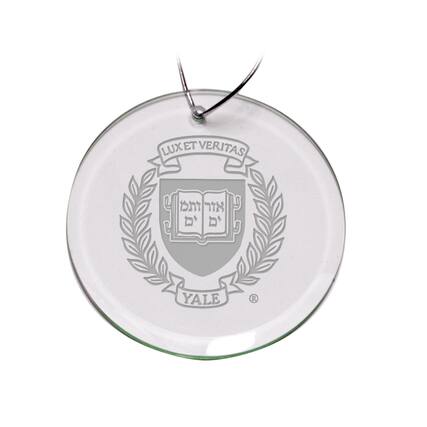 LUX ET VERITAS
D'YALE