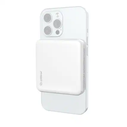 Sure, here is the corrected text:
"ESOLK i Usa OUT . I I COE GRA | 18.5 : 1137 : : i"