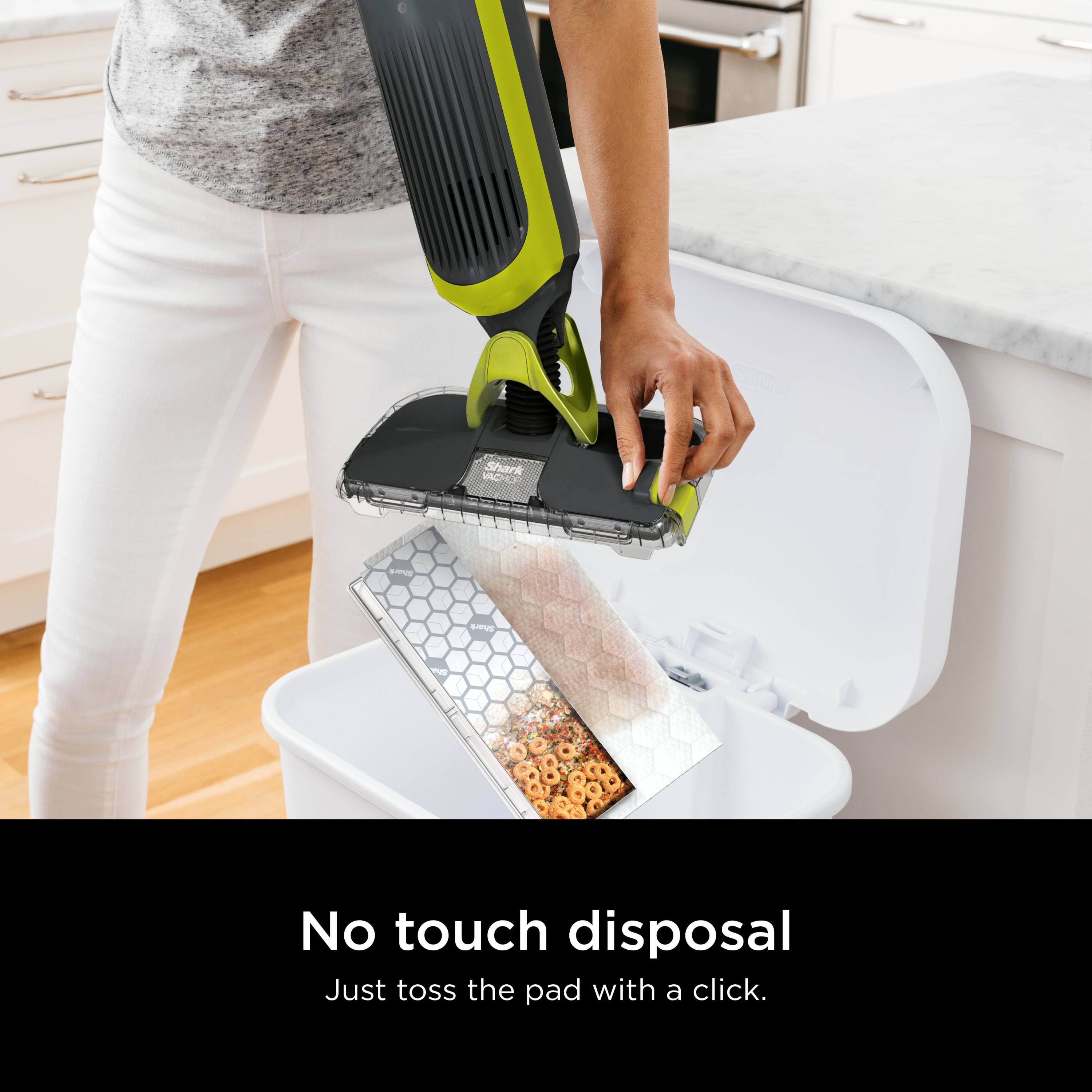 No touch disposal  
Just toss the pad with a click.