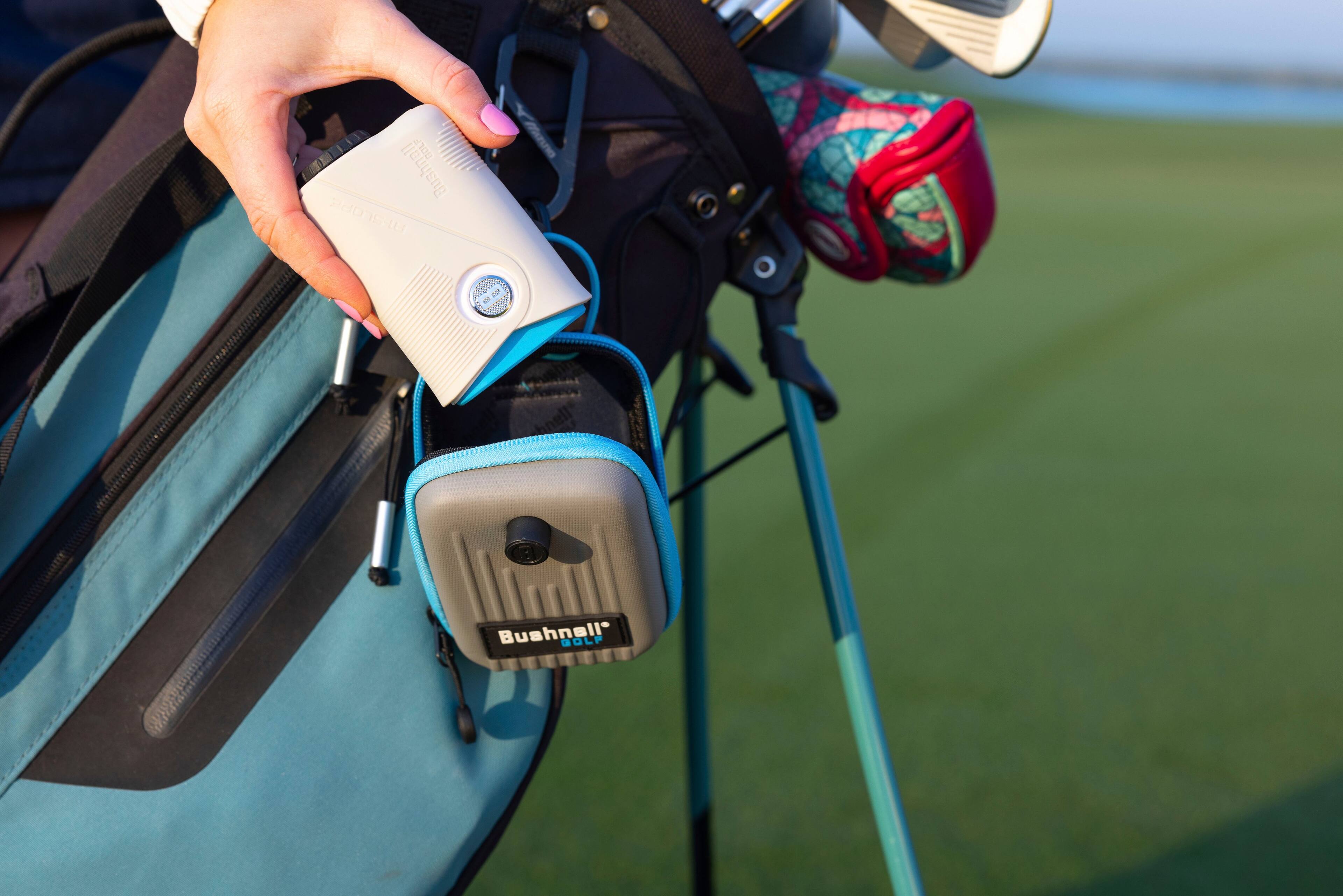 BOLF Bushnall 205S S - -. Bushnell GOLF