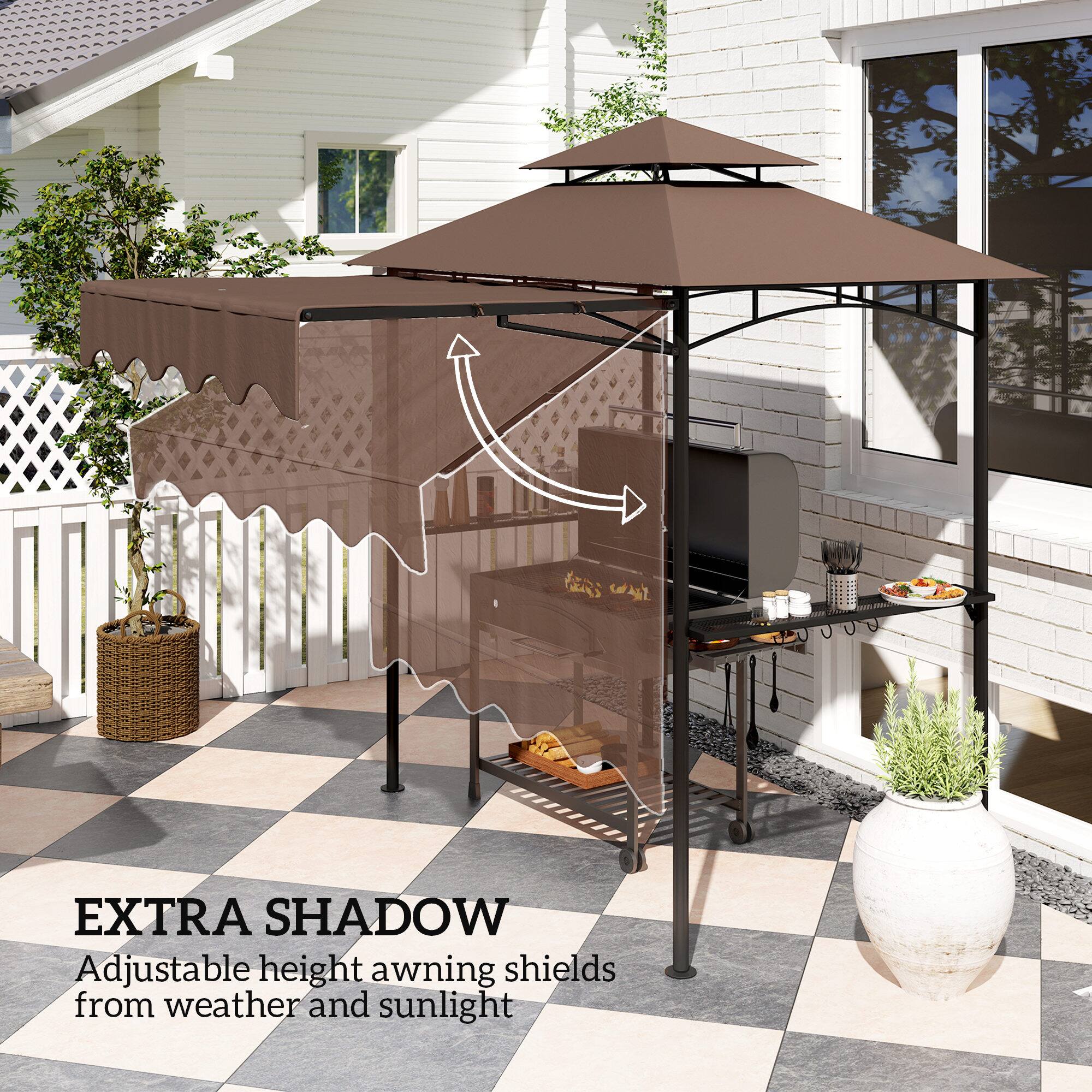 EXTRA SHADOW
Adjustable height awning shields from weather and sunlight