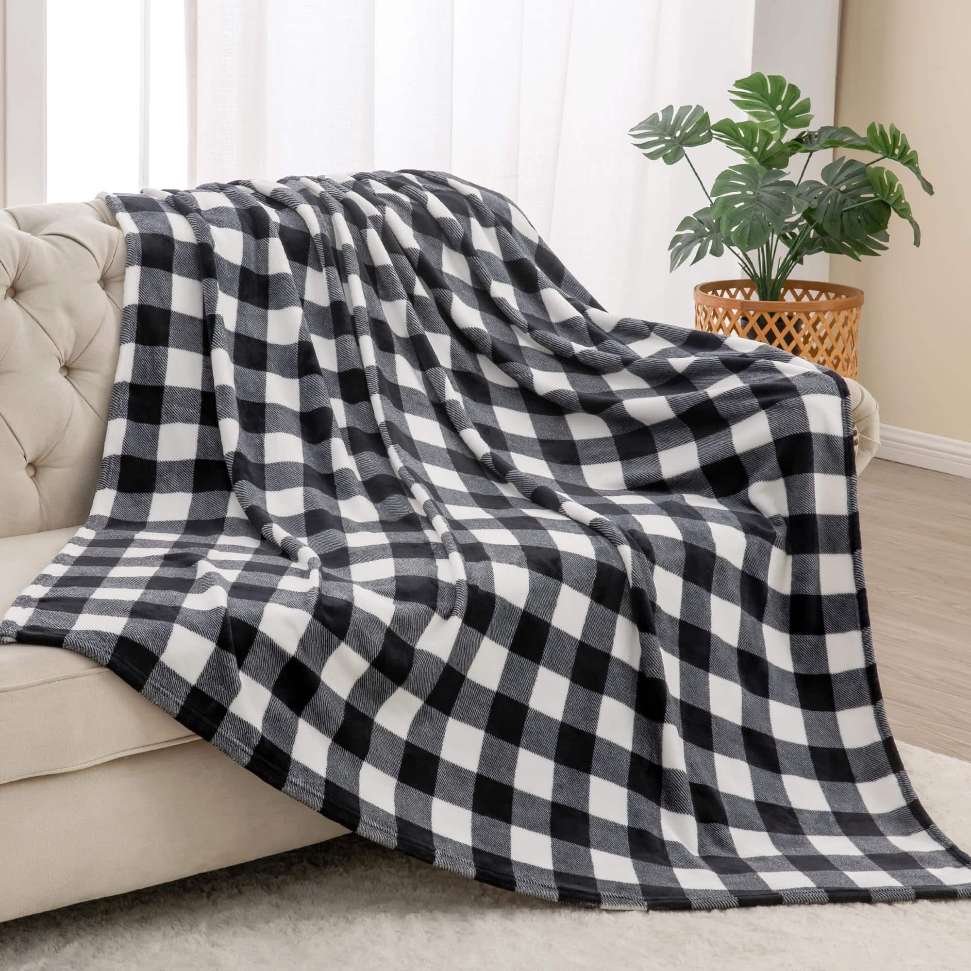 ThinkLink Electronic - Plaid Fleece Throw Blanket For Couch Black & White Checkered Flannel Cozy Soft Decor Women Men 50"x60" - Black/White Plaid Twin(60"x80")