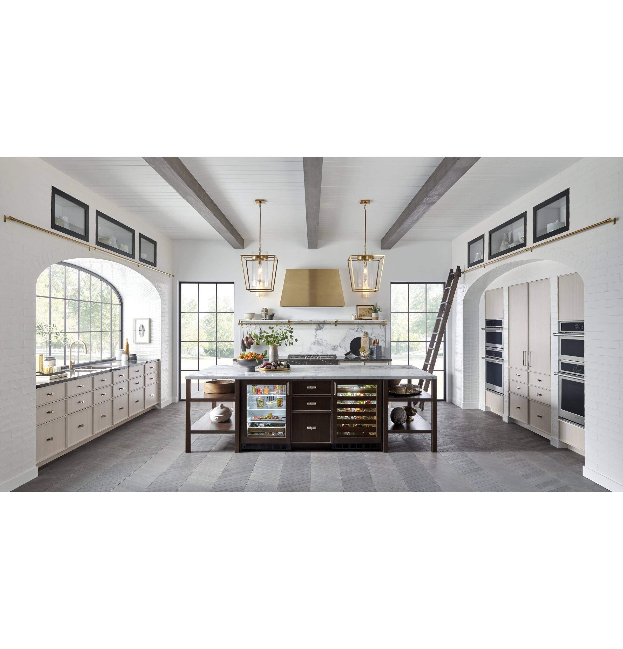 The text on the image is:

"adidas WAU I"