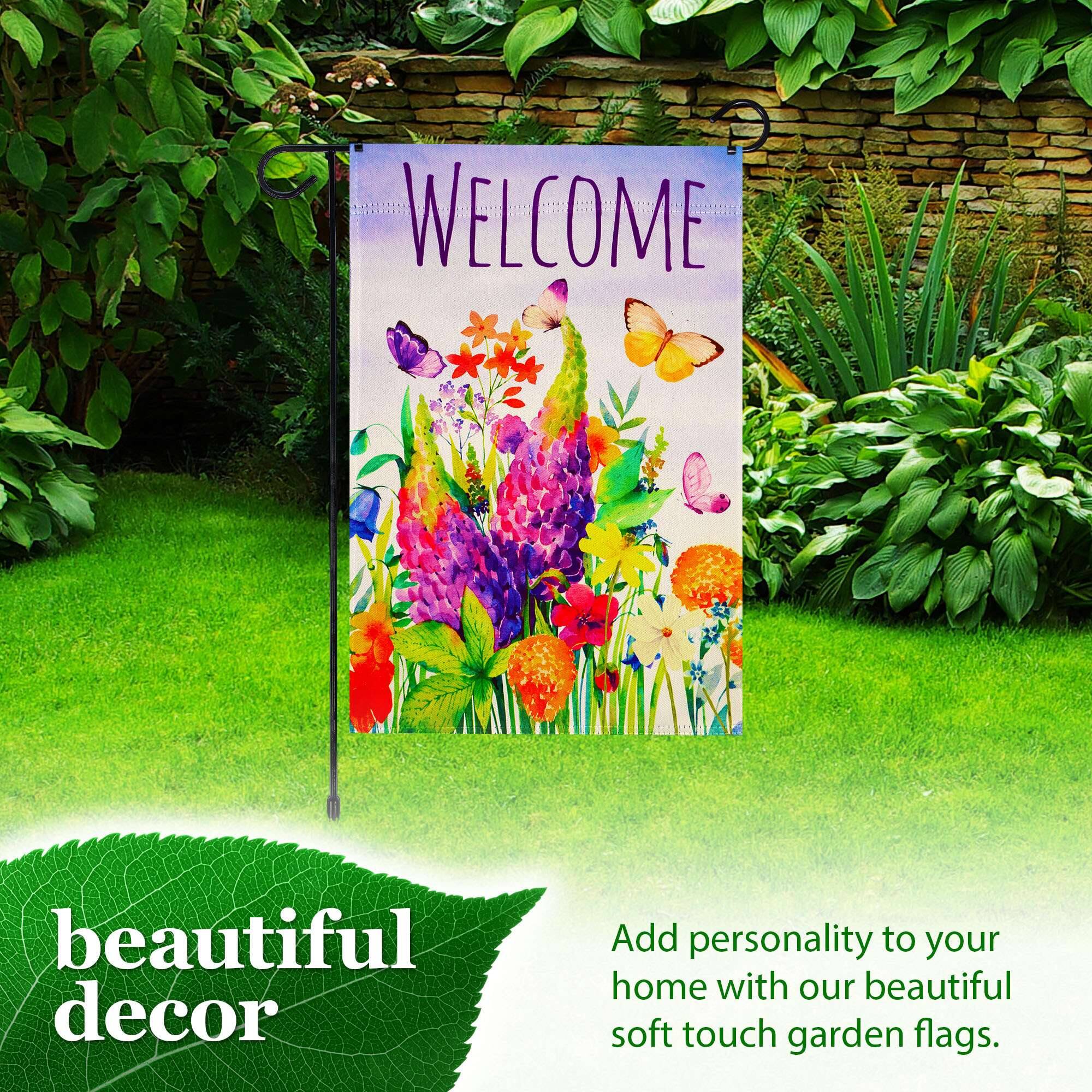 WELCOME beautiful decor

Add personality to your home with our beautiful soft touch garden flags.
