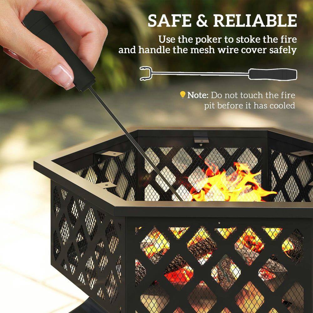 SAFE & RELIABLE

Use the poker to stoke the fire and handle the mesh wire cover safely

Note: Do not touch the fire pit before it has cooled