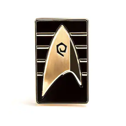 Front. Quantum Mechanix - Star Trek: Discovery Cadet Badge Magnetic Prop Replica - Gold.