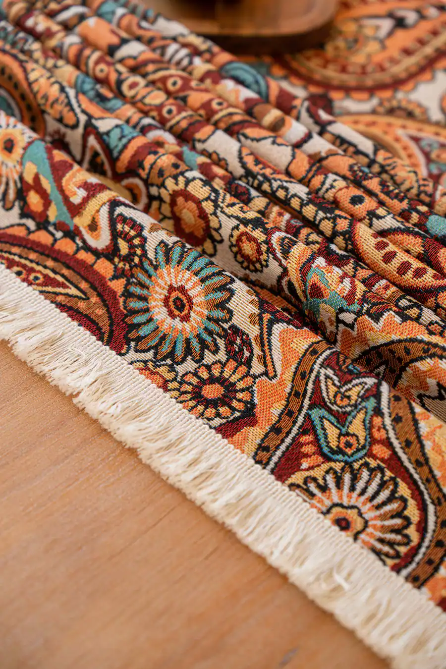 Rectangular Pattern Vintage Oumilen 59x118in Rectangle Paisley Tablecloth with Off White Fringe ...