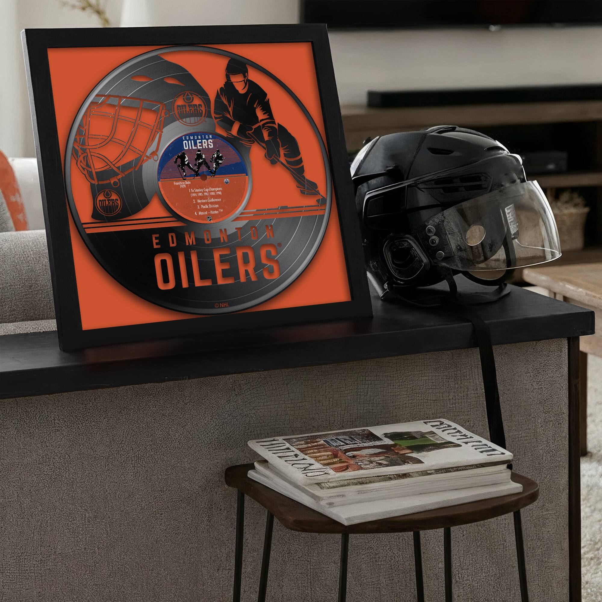 EDMONTON OILERS

1. OILERS COMMISSION
2. OILERS - STORM - 1%
3. OILERS - EIE-GTEGE
4. OILERS - E I - LA DILERS
5. OILERS & NANA - D
6. EDMONTON OILERS' O HATTINNE COTIOO 10