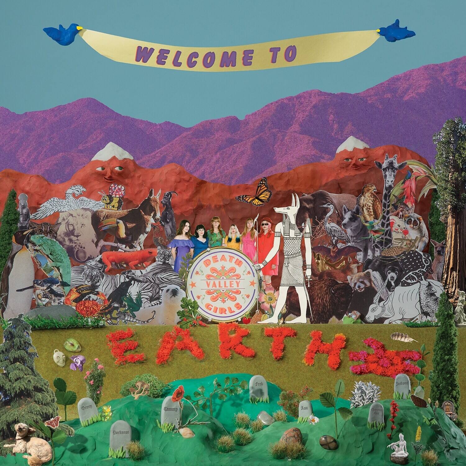 WELCOME TO  
DEATH VALLEY GIRLS  
EARTH