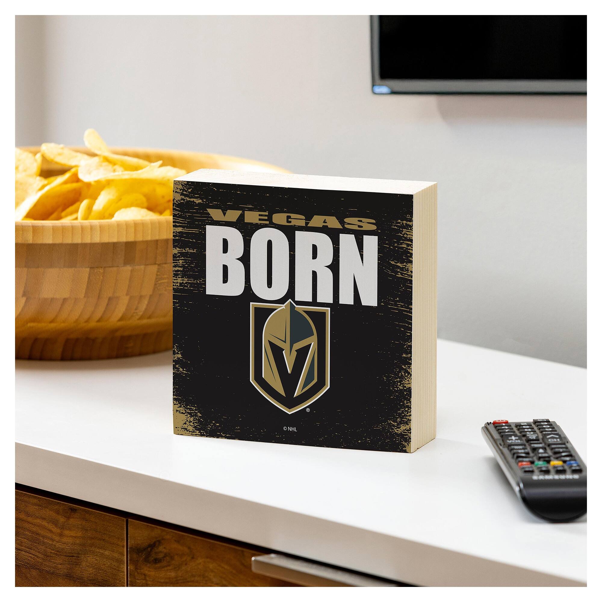 VEGAS BORN  
NHL