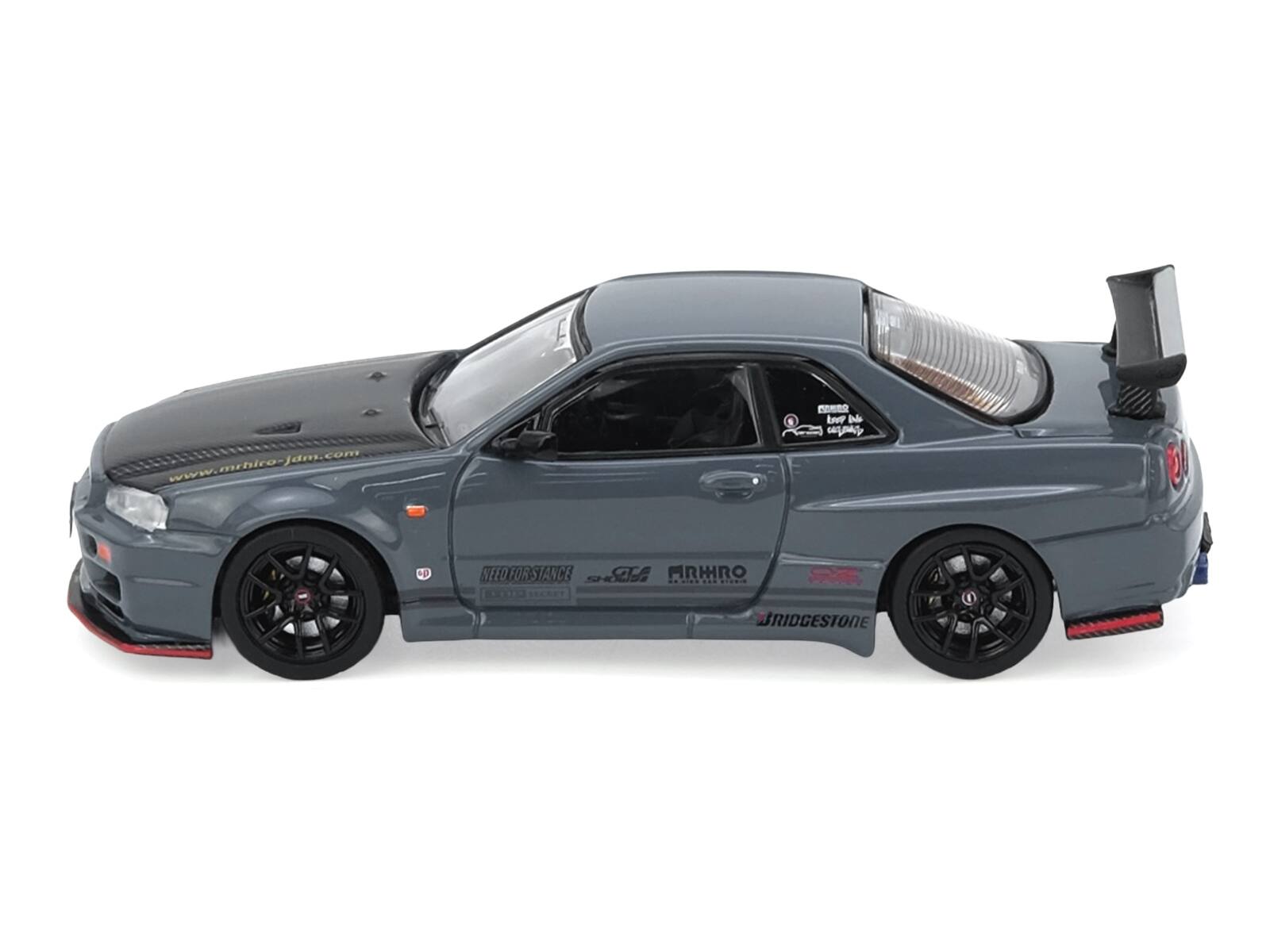 www.mrhiro-jam.com  
NEED FOR STANCE  
MRHRO  
BRIDGESTONE