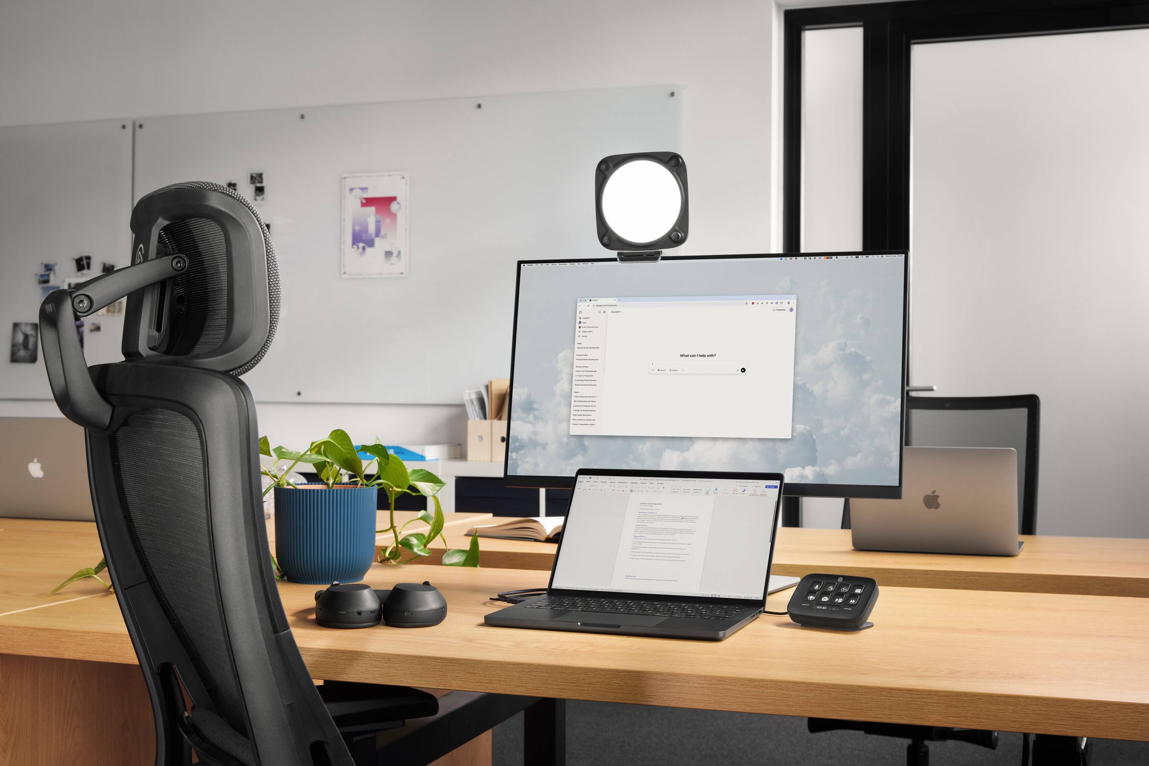 Alt View 10. Elgato - Key Light Neo Monitor Mount – Professional Lighting for Video Calls & Streaming, Works with PC & Mac - Black.