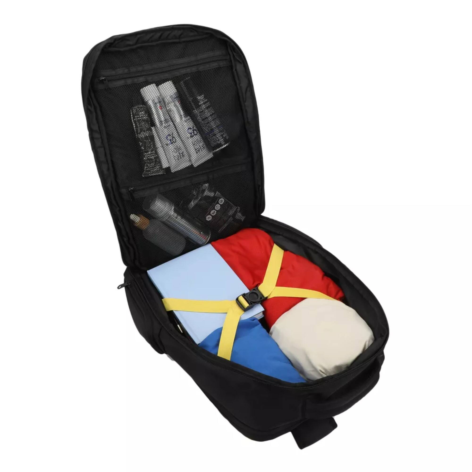 Alt View 4. Pokémon - Pokémon Pikachu Running Black 17" Large Travel Backpack - Multicolored.