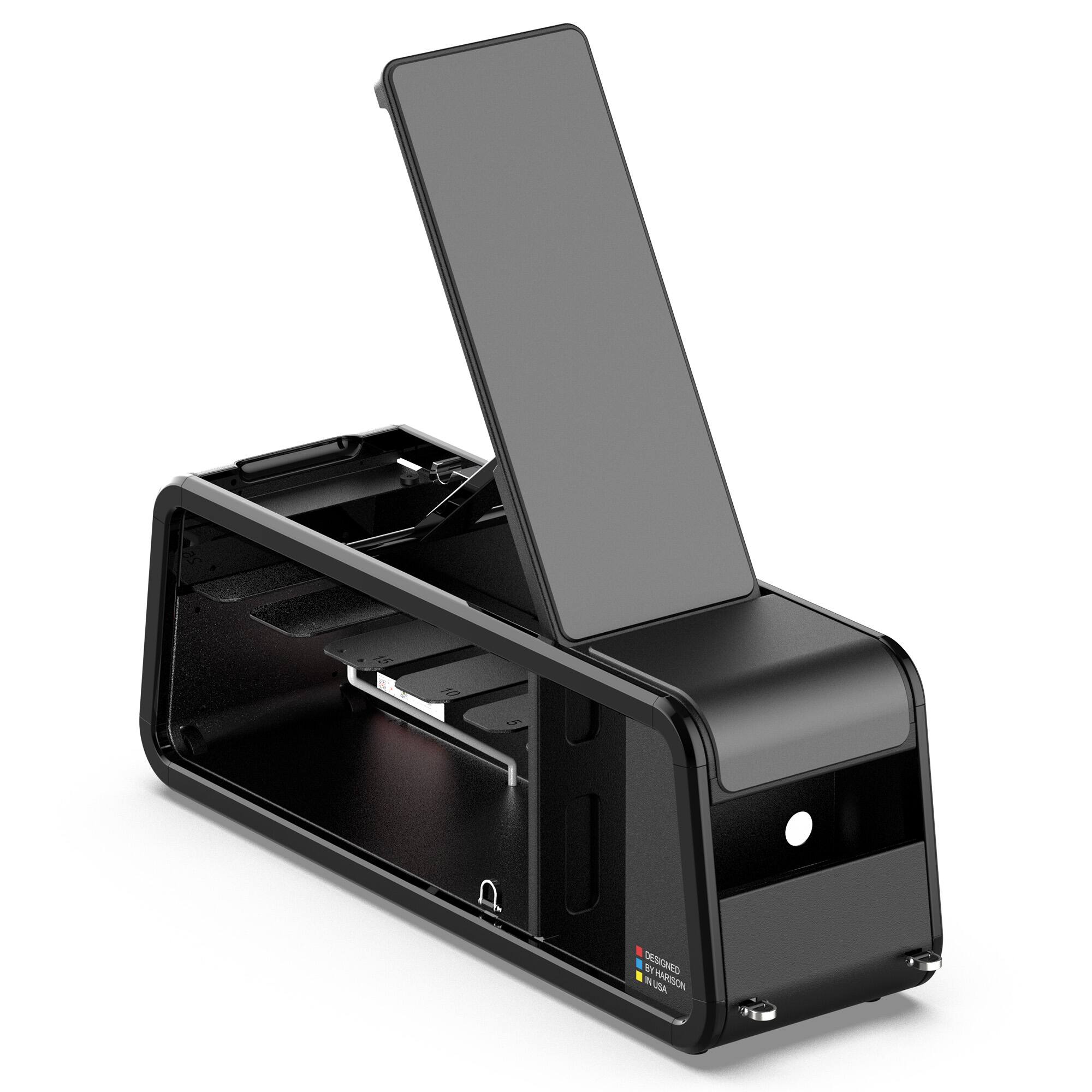 DESIGNED BY HARISON  
USA