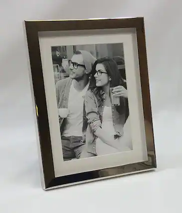 Front. Jiallo - Shadow box frame 5 x 7" - Silver, Multi Color.