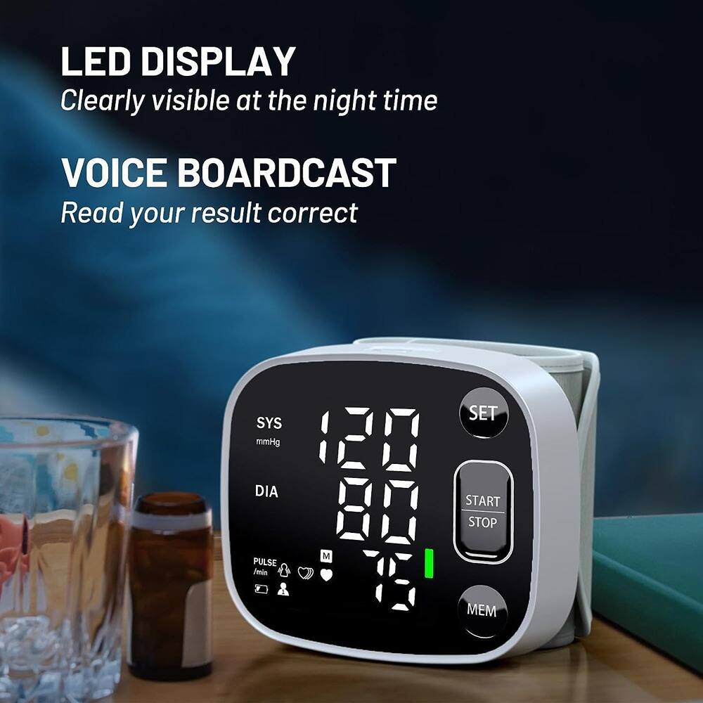 LED DISPLAY  
Clearly visible at the night time  

VOICE BROADCAST  
Read your result correct  

SYS mmHg  
DIA  

PULSE /min  

SET  
START STOP  
MEM