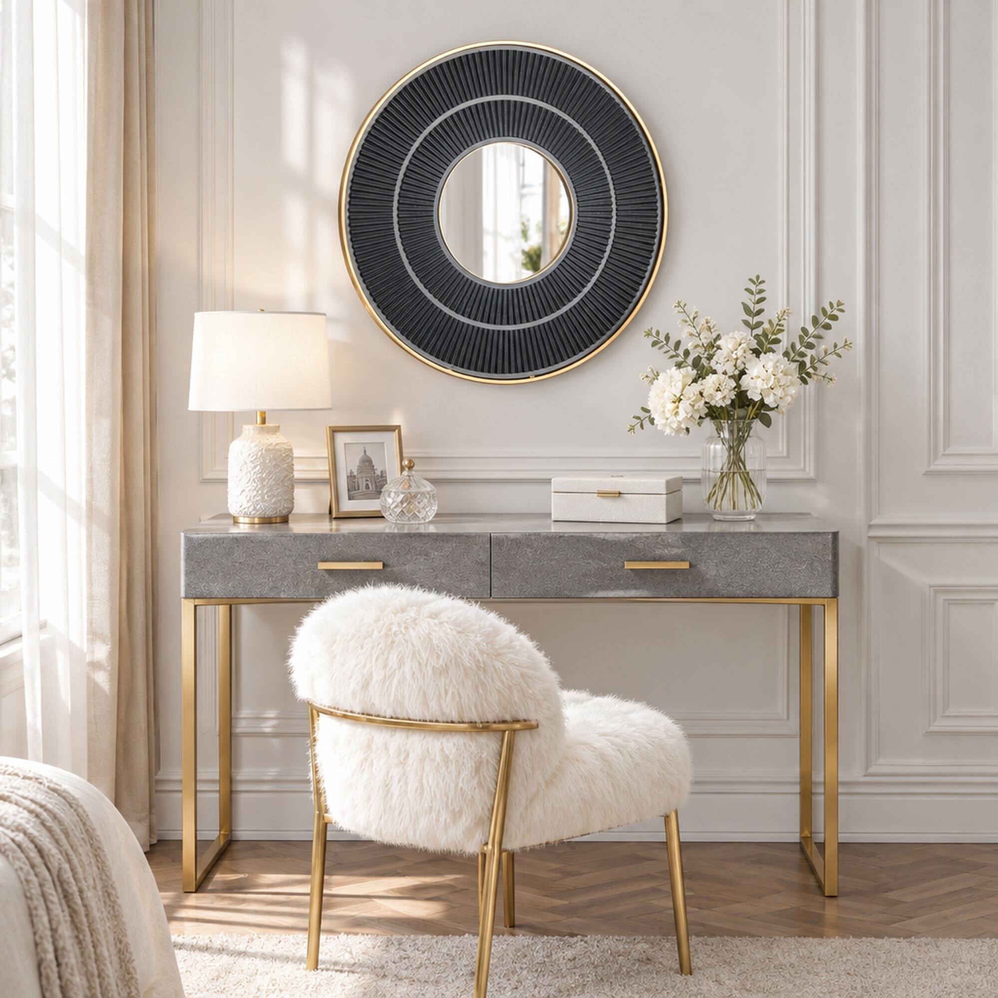 RYHNUYNE 31.5 in Round Wall Mirror, Gold Iron Frame, Carved MDF Base ...
