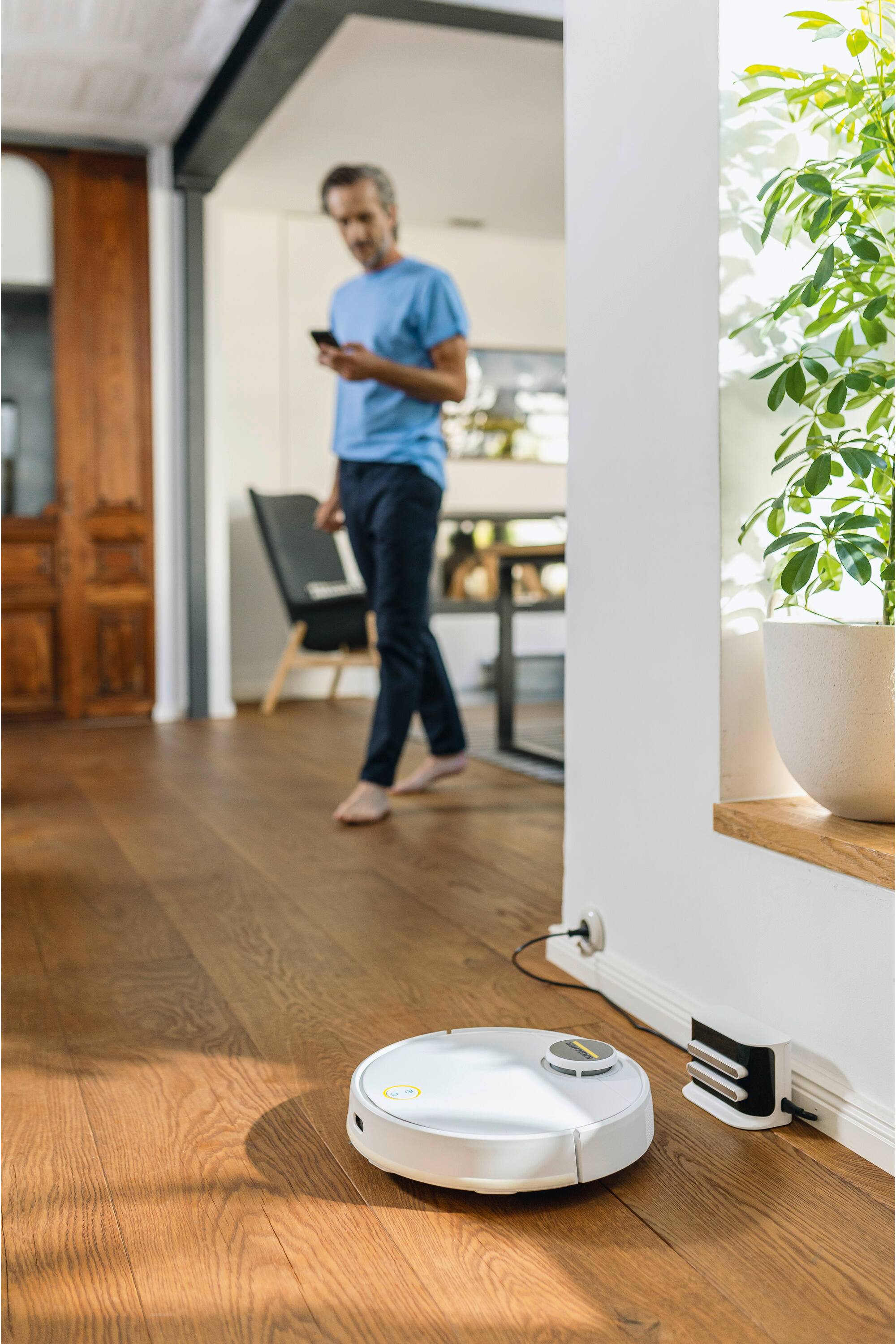 Alt View 1. Karcher - RCV 3 Robot Vacuum & Mop: 2500Pa Suction, LiDAR Navigation, Floor Mapping, 120 min Runtime, App Remote Control.