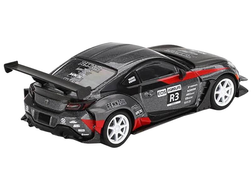 Sure, here is the corrected text from the image:

- PENNZOIL
- R3
- EOS
- NKS
- GORDON
- YOKOHAMA
- NKS
- NKS
- NKS