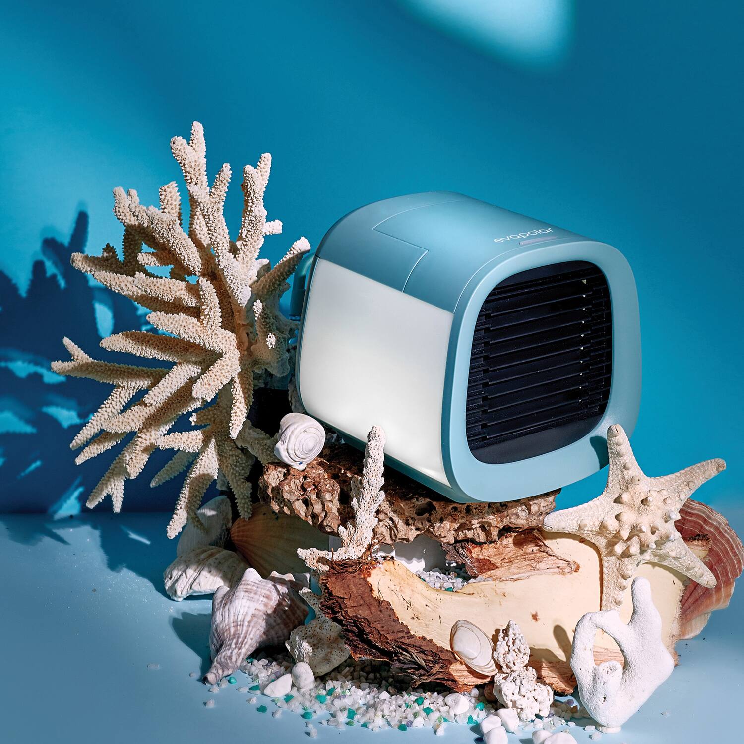 Back. Evapolar - evaCHILL Personal Evaporative Air Cooler and Humidifier (Ocean Blue) - Ocean Blue.