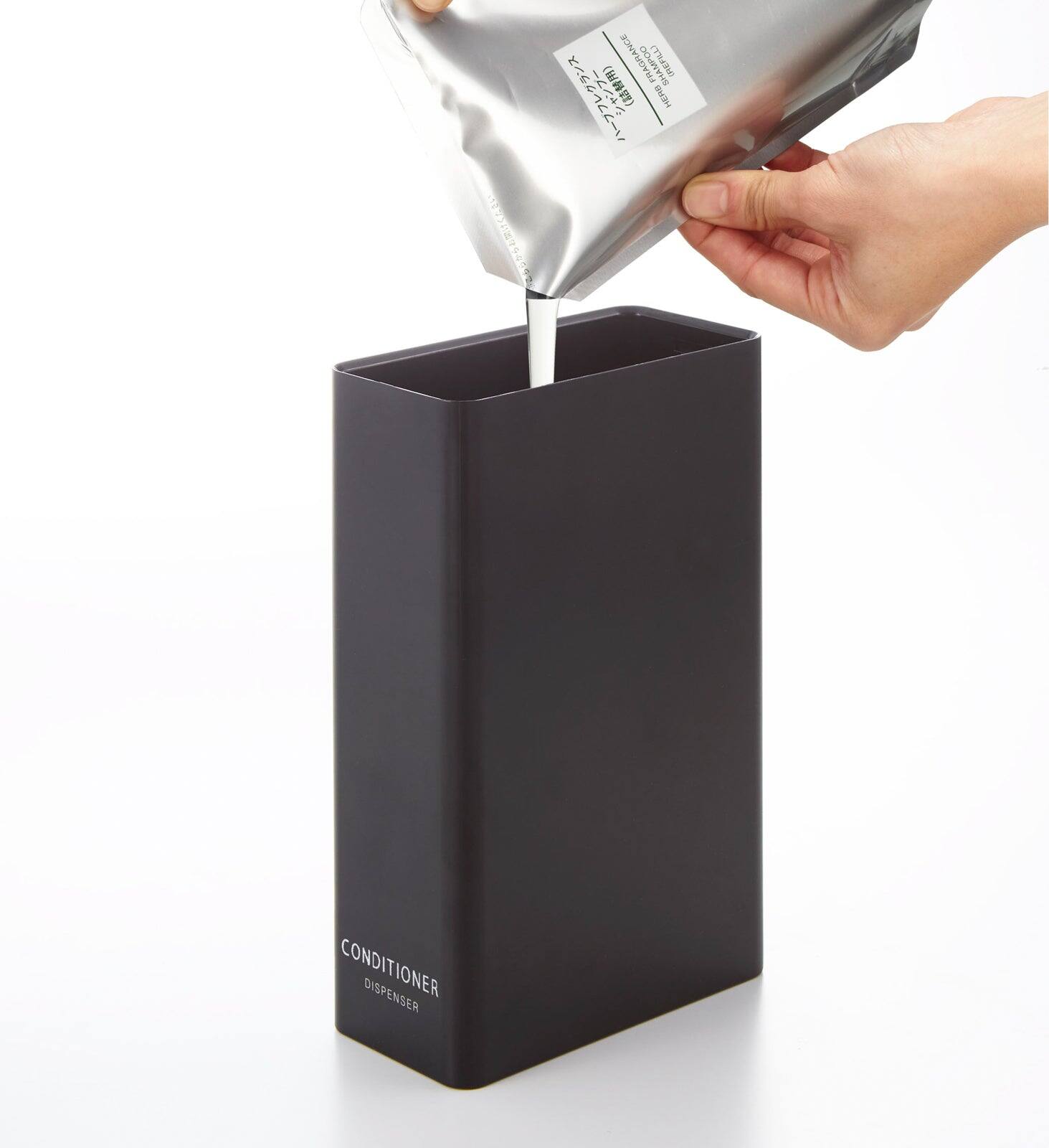 NCE FRAGRANCE HERE_FRAGIA HMPOO CREPILLI HEPE CONDITIONER DISPENSER