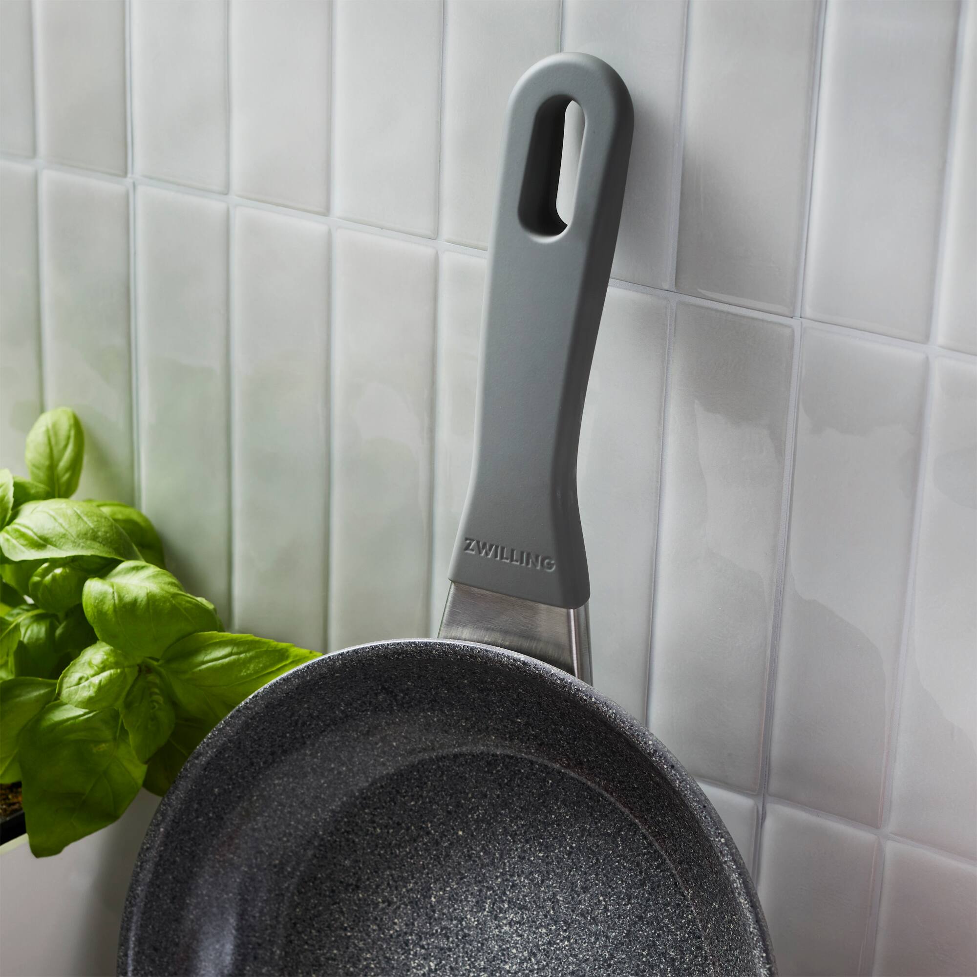 Alt View 5. ZWILLING - ZWILLING Parma Plus Ceramic 8-inch Aluminum Ceramic Nonstick Fry Pan - Grey.