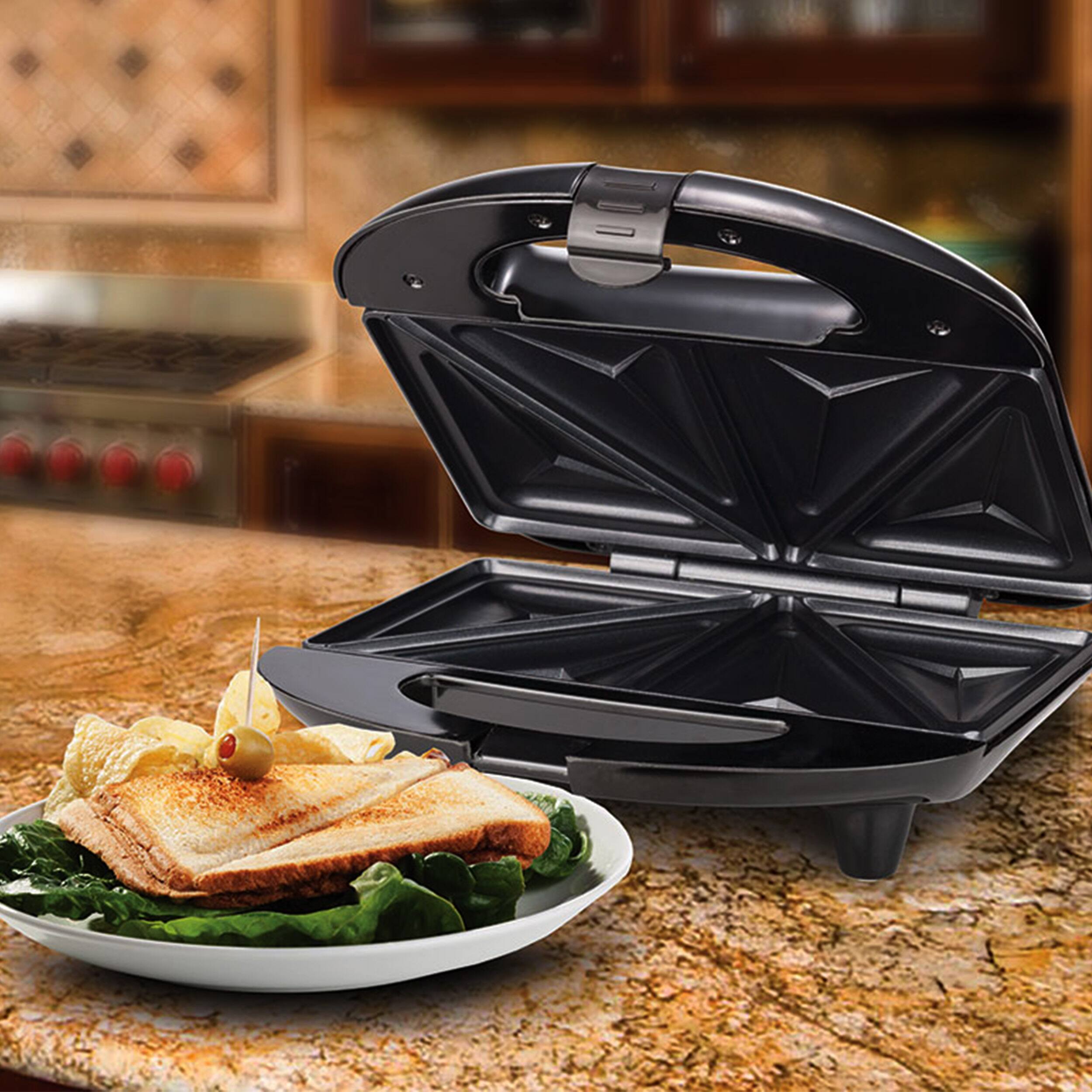 Alt View 7. Brentwood - Brentwood Non Stick Dual Sandwich Maker in Black and Silver - Silver.