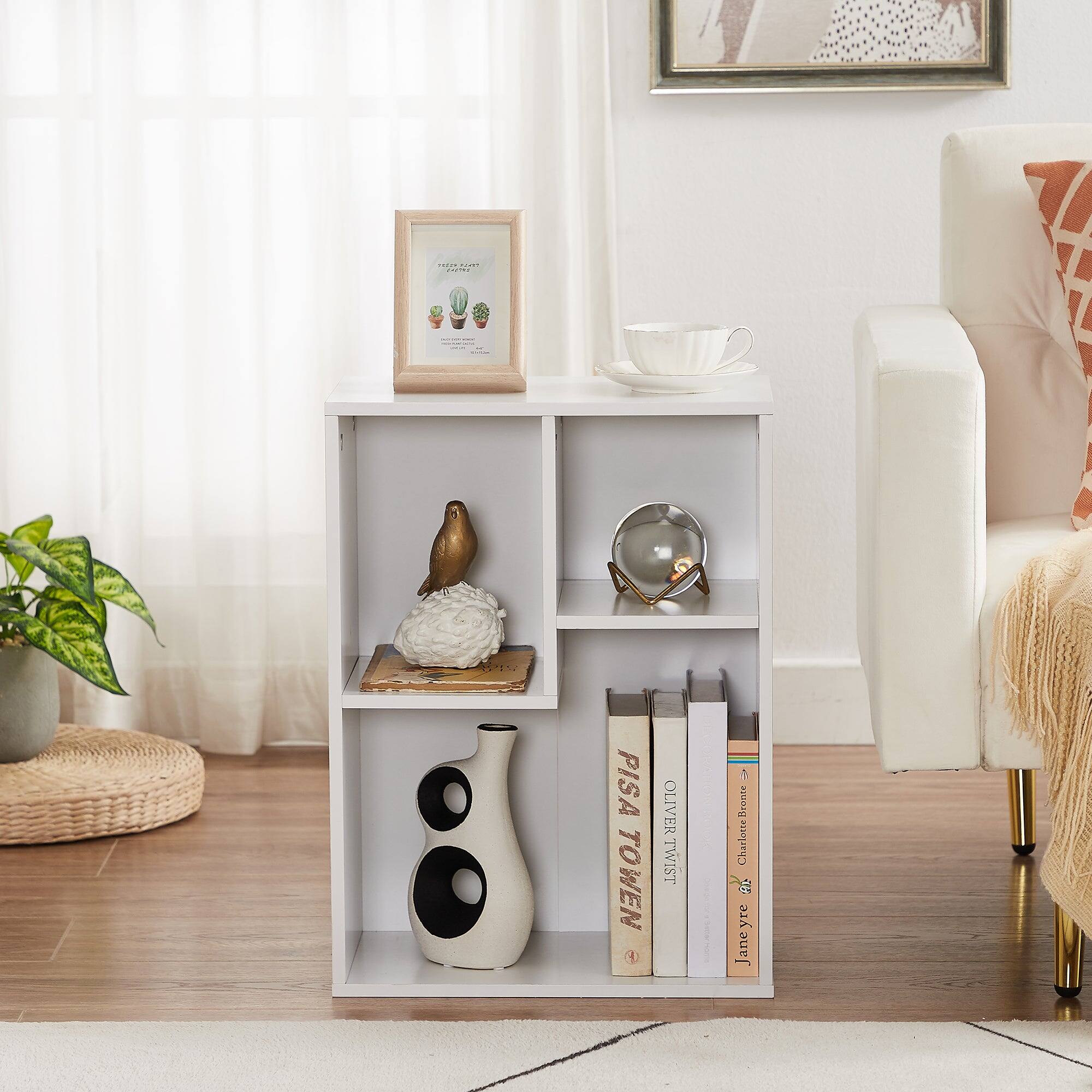 PISA TOWEN  
OLIVER TWIST  
Dronde Charlotte  
Jane Eyre